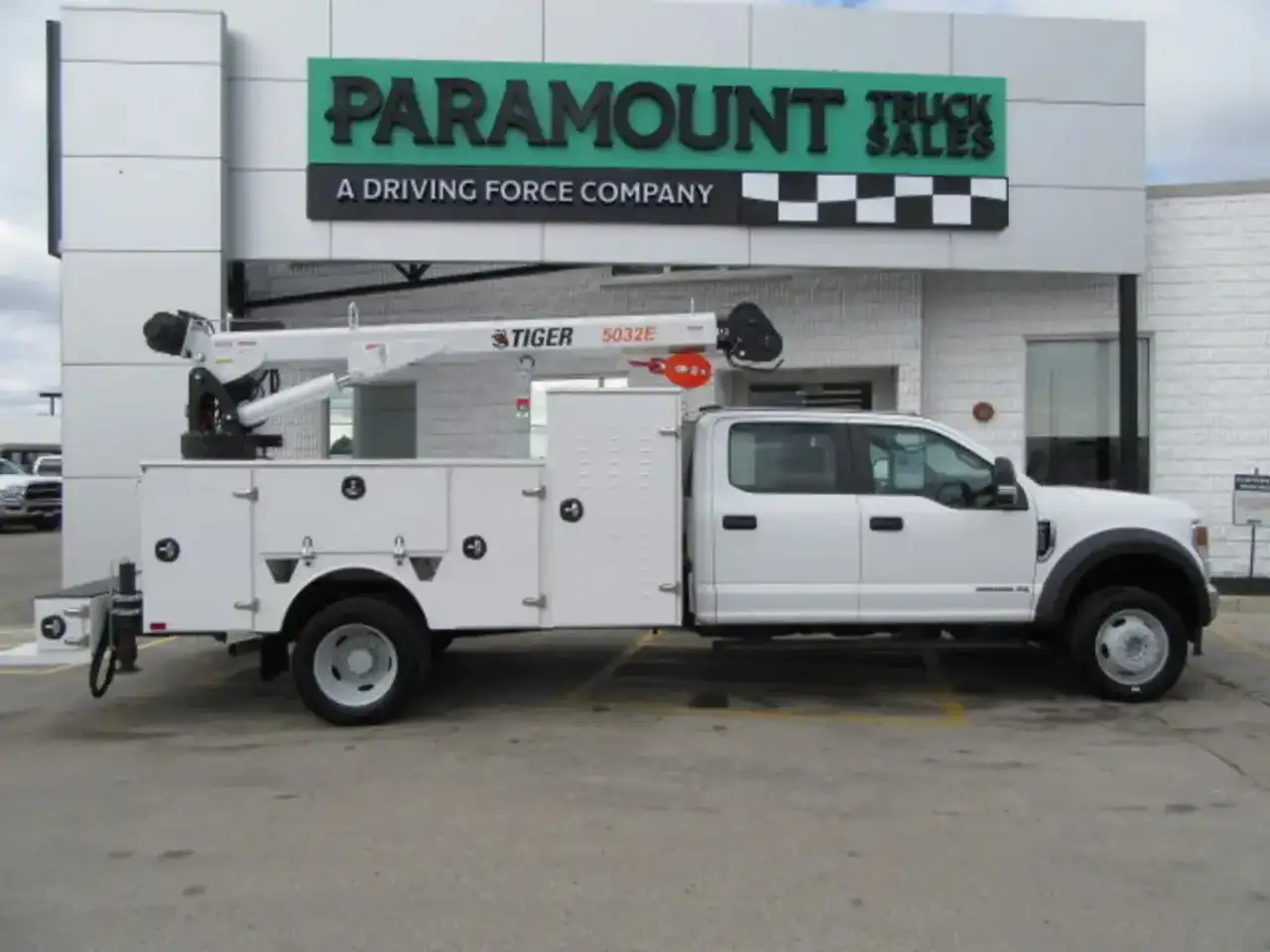 Ford F 550 снимка Ford F 550