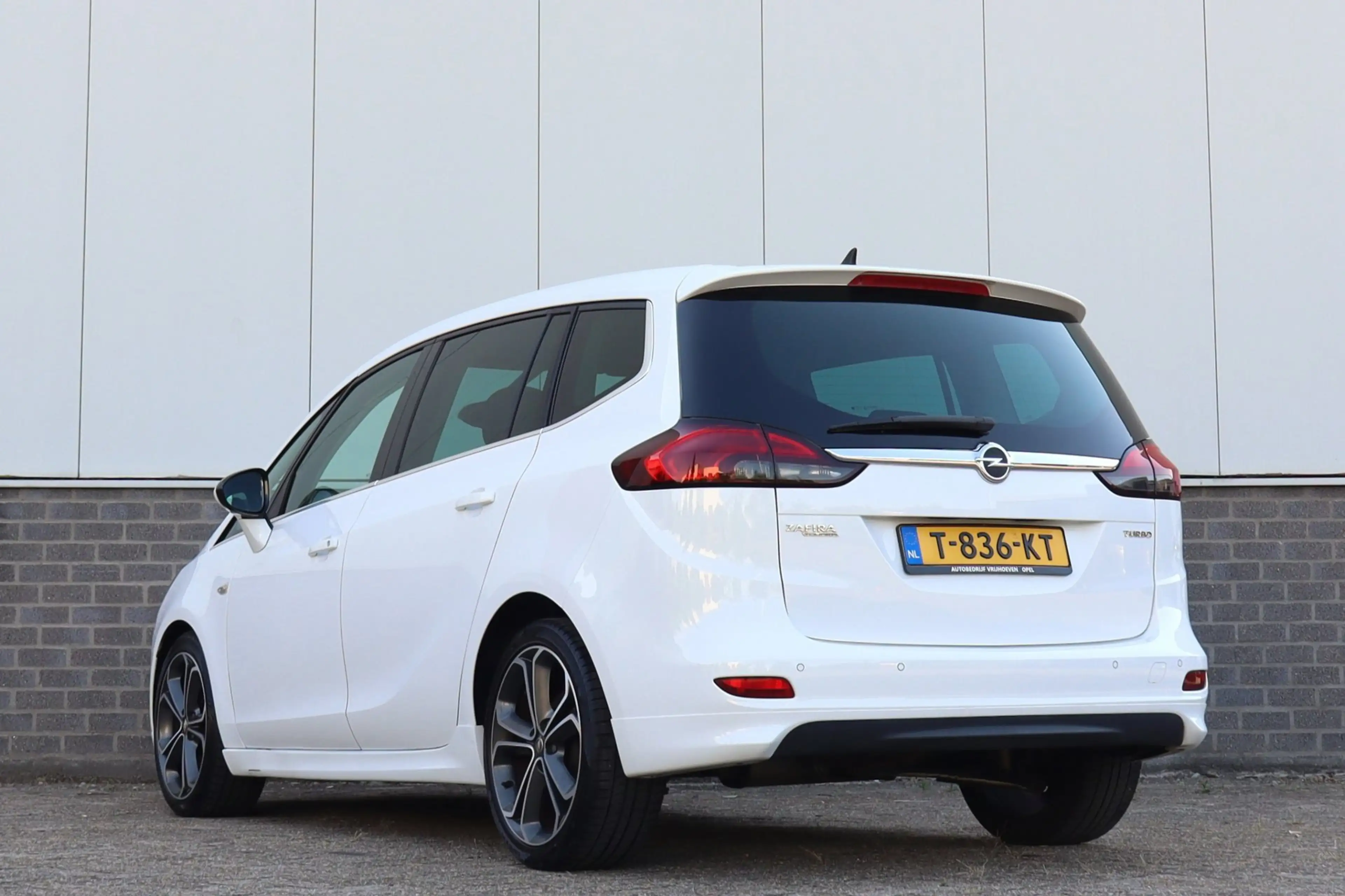 Opel Zafira Tourer 1.4 Cosmo 7p. OPC Line Automaat — photo 6