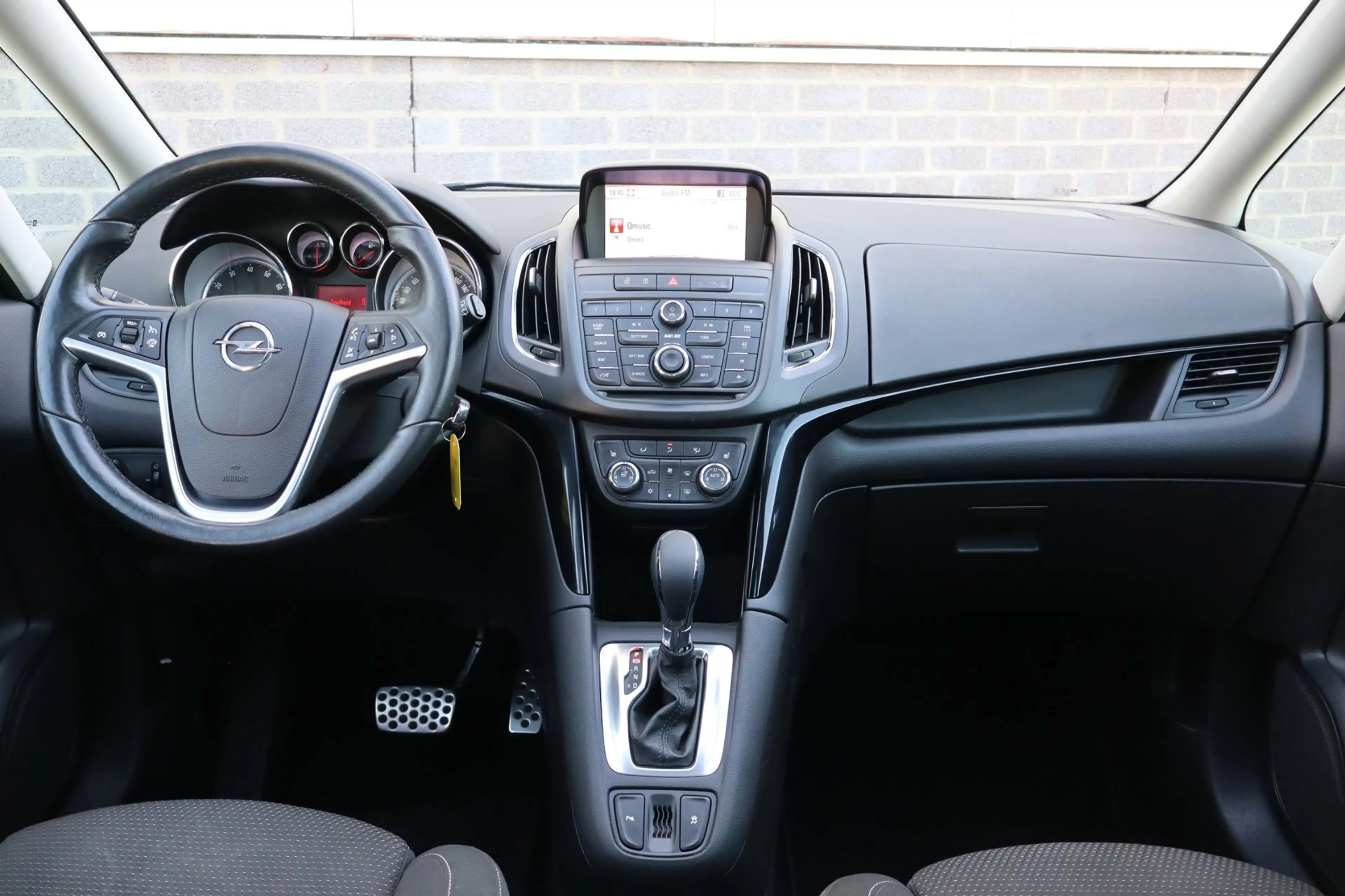 Opel Zafira Tourer 1.4 Cosmo 7p. OPC Line Automaat — photo 12
