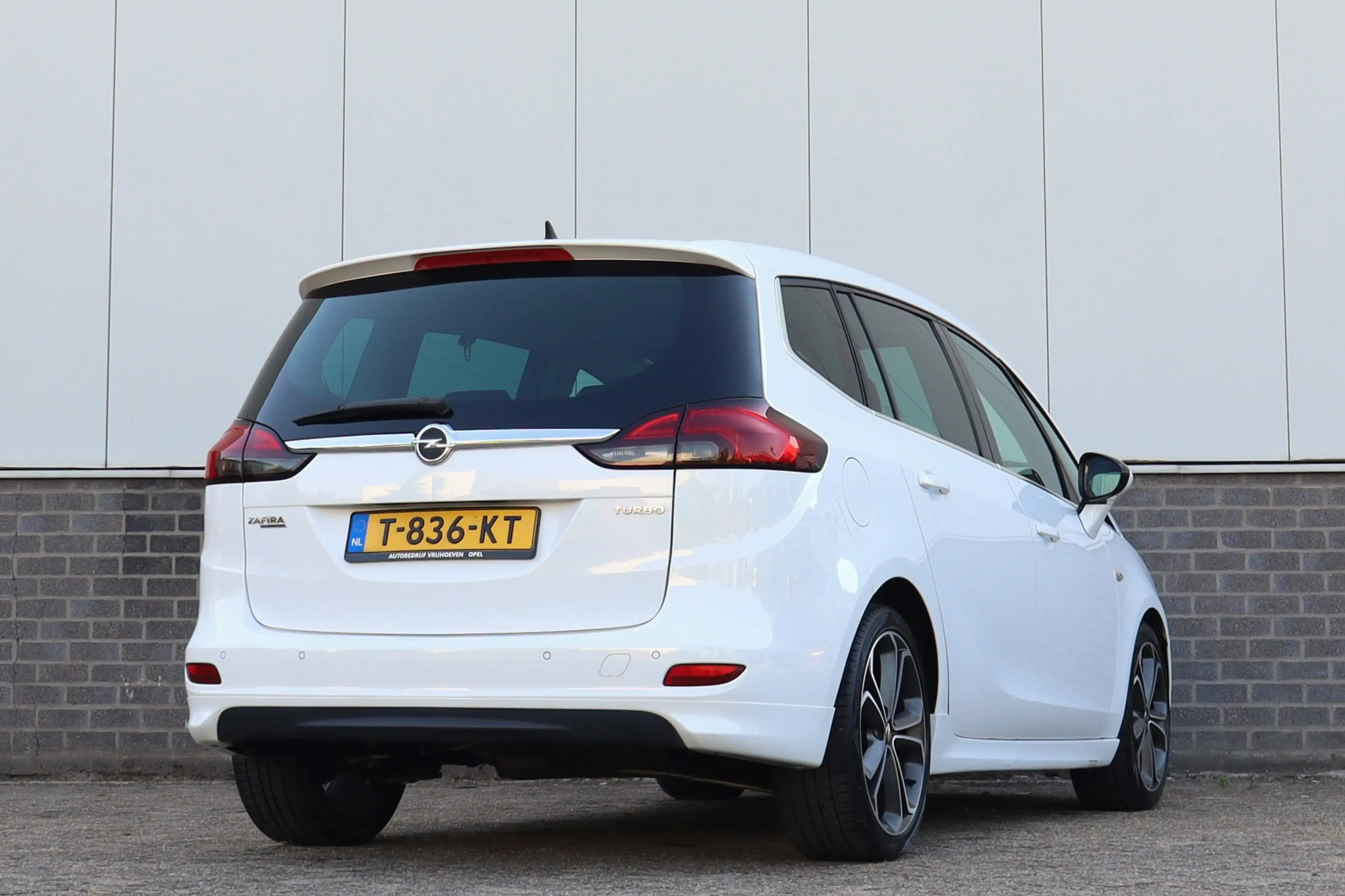 Opel Zafira Tourer 1.4 Cosmo 7p. OPC Line Automaat — photo 7