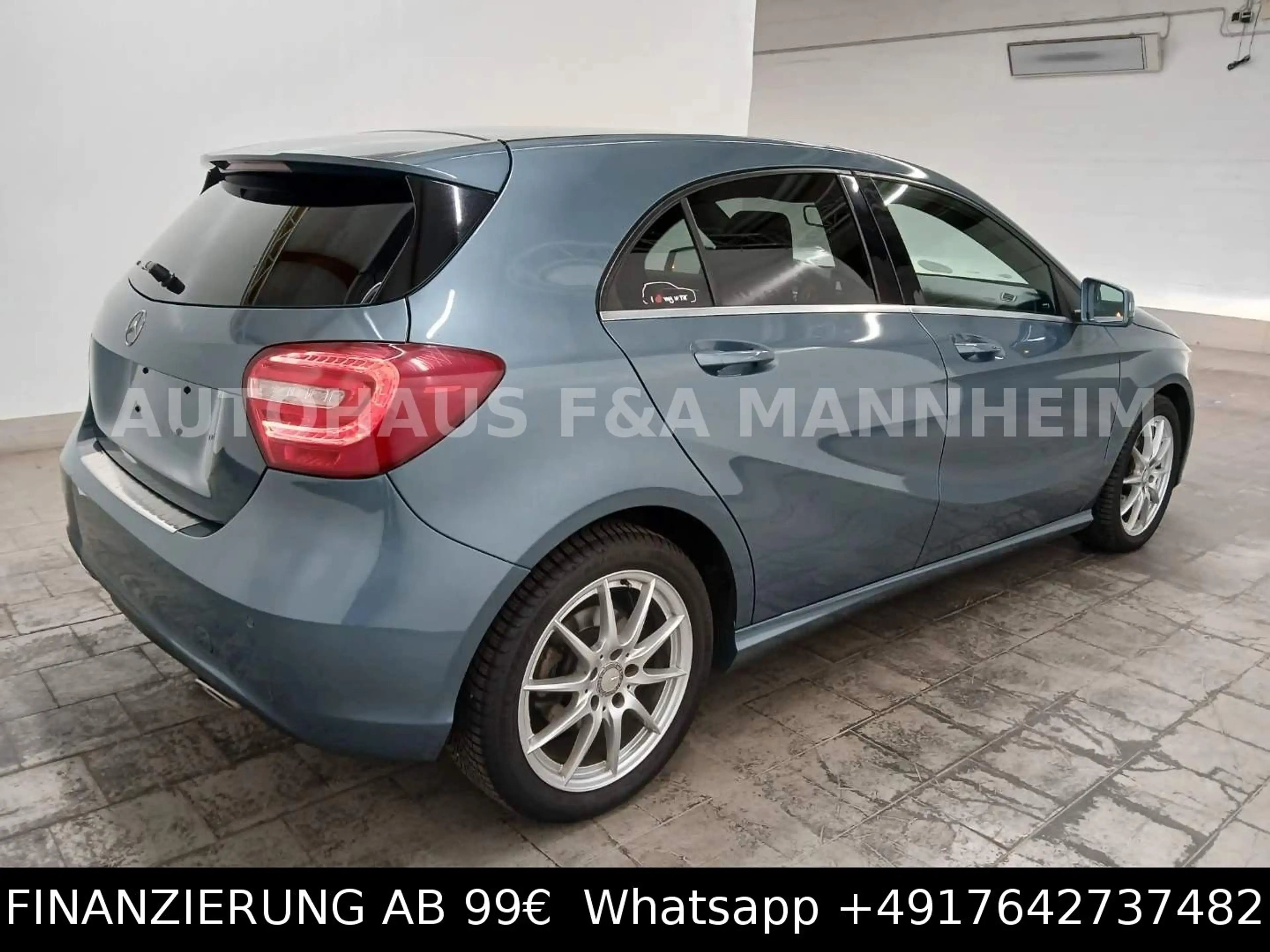 Mercedes-Benz A 180 Urban Leder Xenon Pano Navi RKamera 2Hand — photo 6