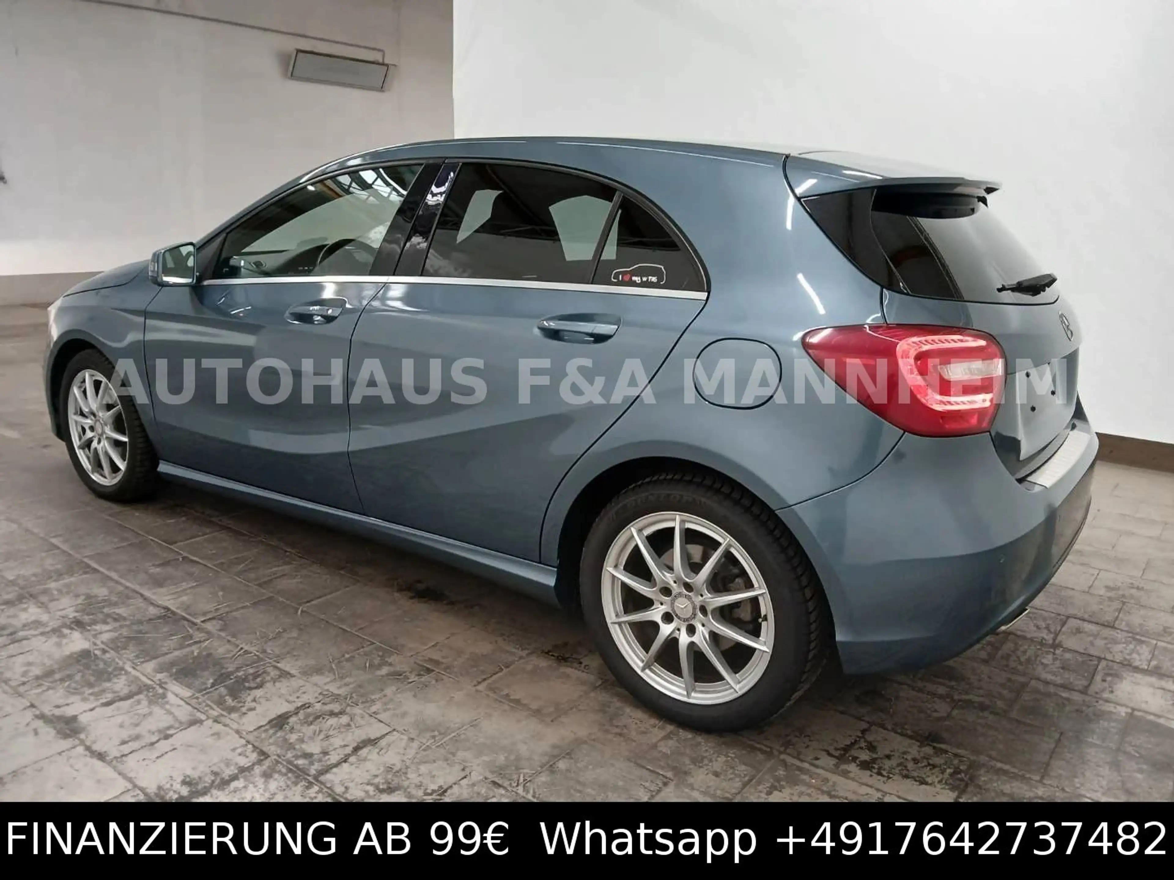 Mercedes-Benz A 180 Urban Leder Xenon Pano Navi RKamera 2Hand — photo 5