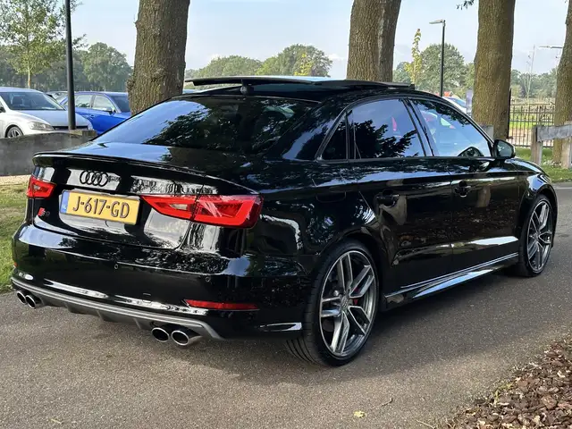 Audi S3 view 13