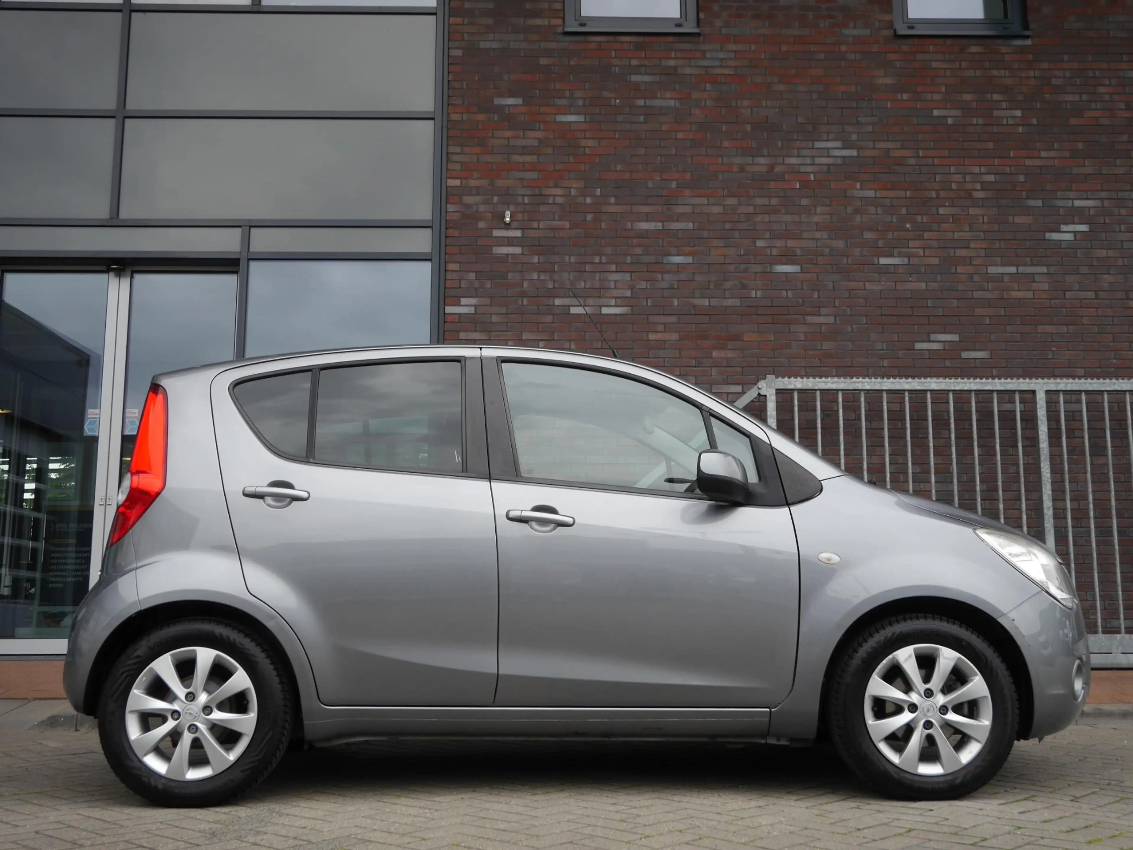 Opel Agila 1.0 Berlin | 1e eigenaar | Trekhaak voor fietsendr — photo 2