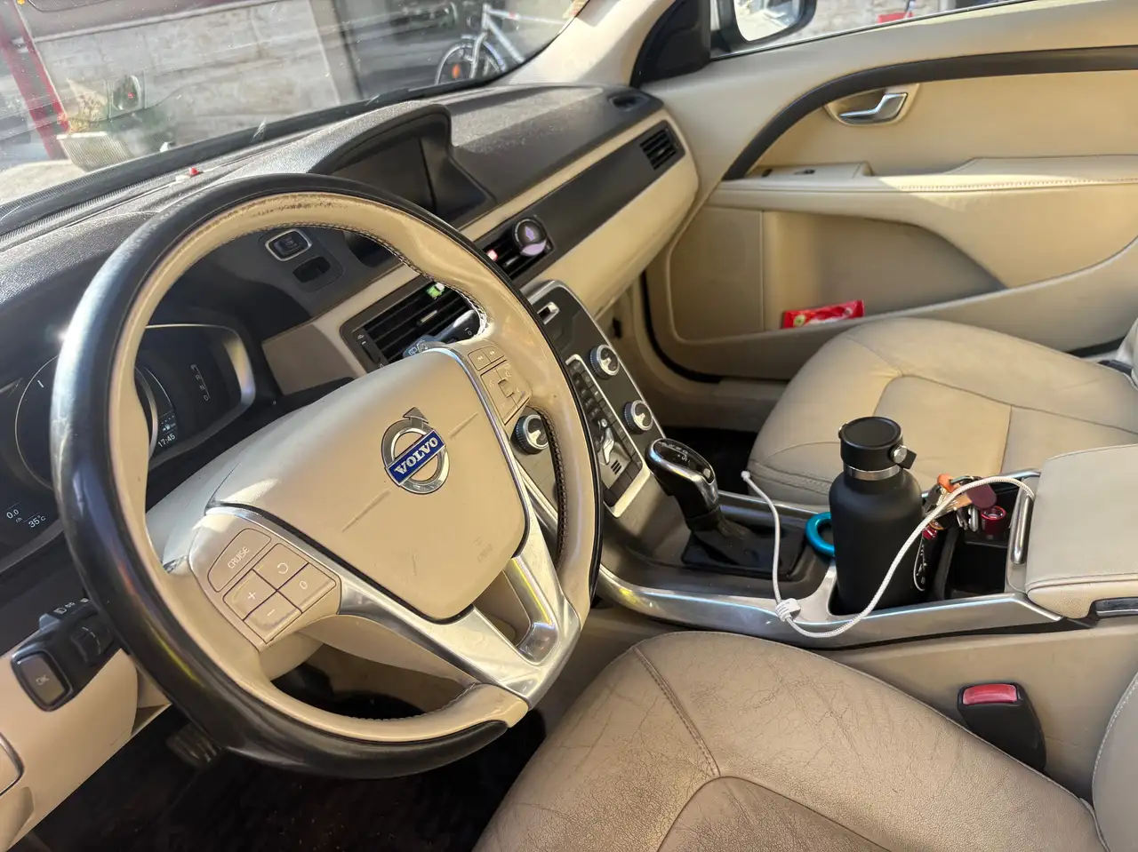 Volvo XC70