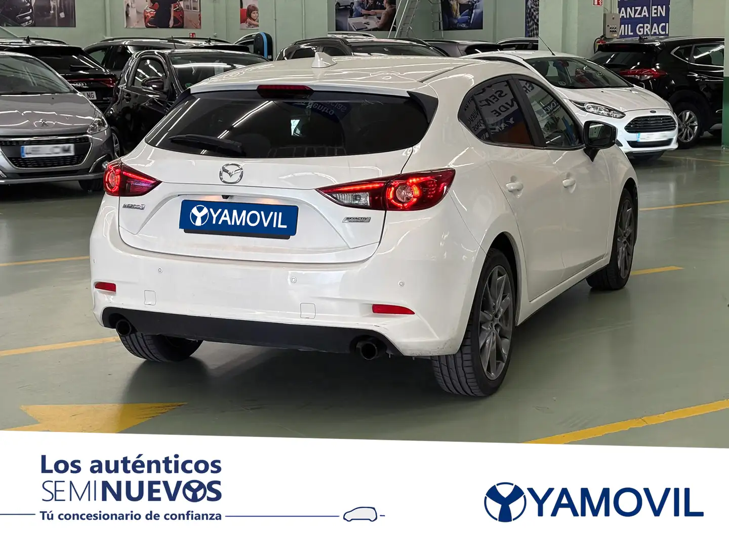 Mazda 3 2.0 Black Tech Edition 88kW Blanco - 2