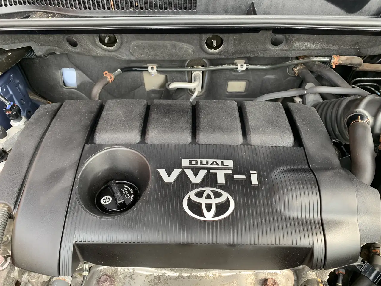 Toyota RAV 4 снимка Toyota RAV 4