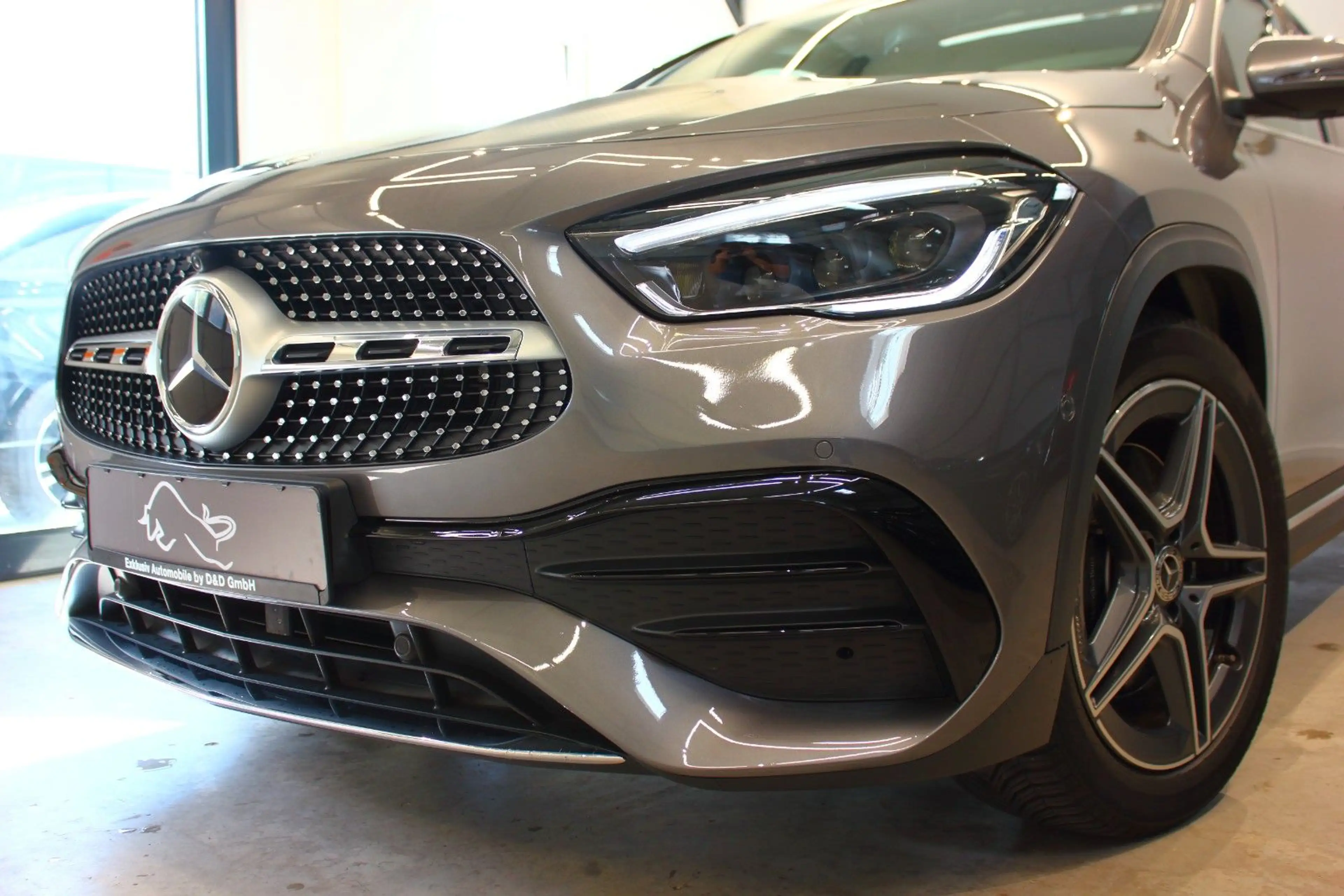 Mercedes-Benz GLA 250 8G DCT AMG LINE~DEUTSCH+UNFALLFREI+PANO~ — photo 4