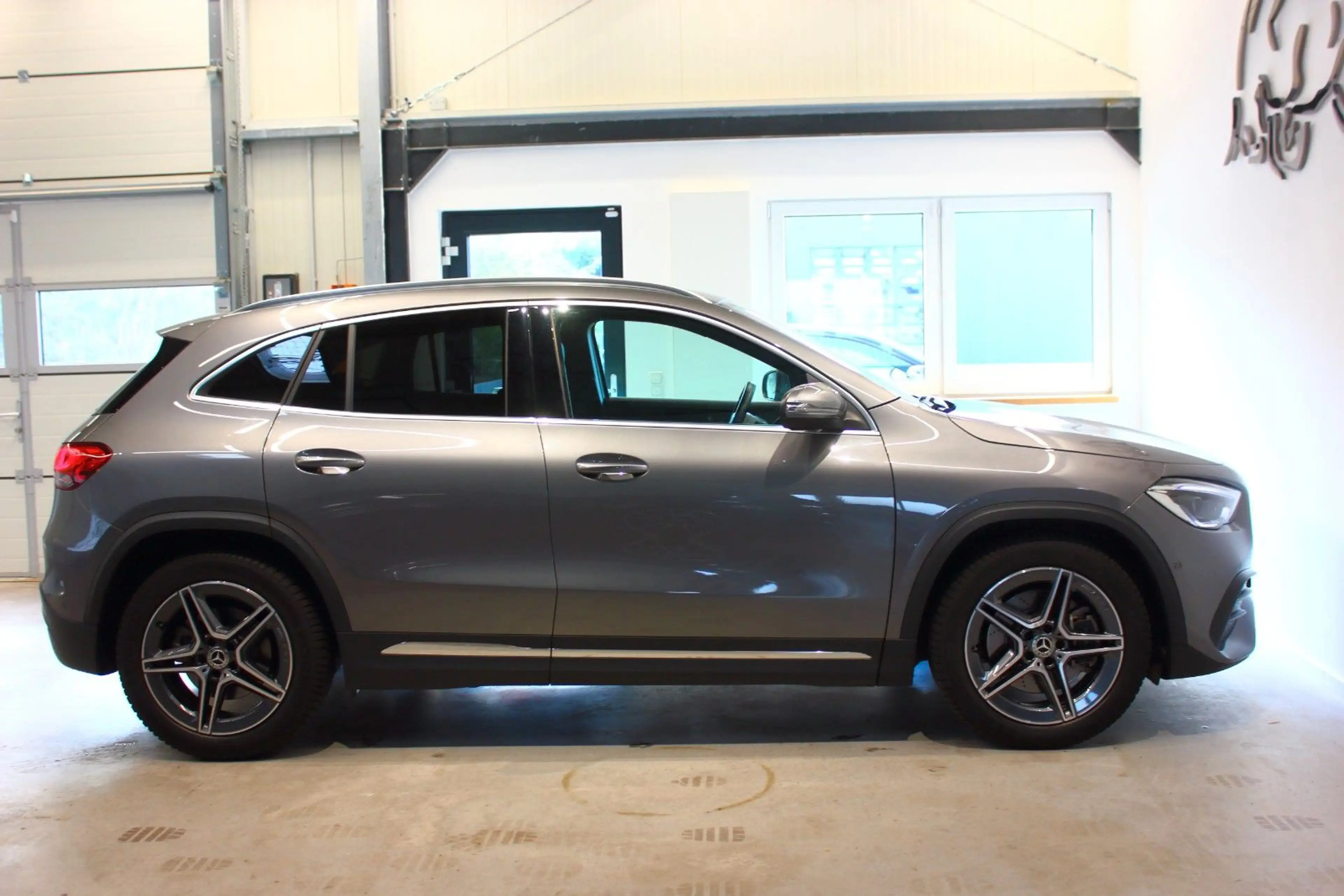 Mercedes-Benz GLA 250 8G DCT AMG LINE~DEUTSCH+UNFALLFREI+PANO~ — photo 10