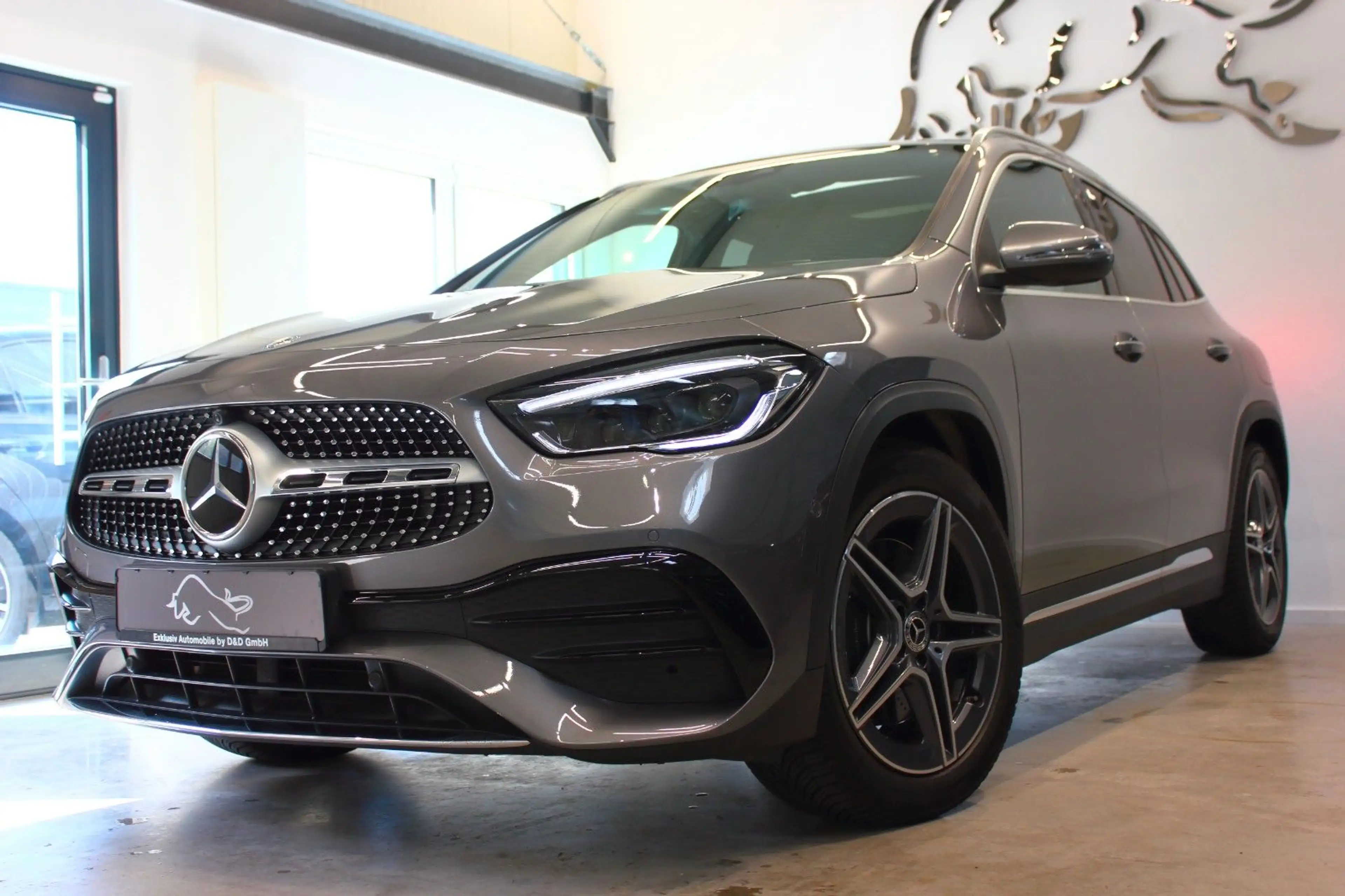 Mercedes-Benz GLA 250 8G DCT AMG LINE~DEUTSCH+UNFALLFREI+PANO~