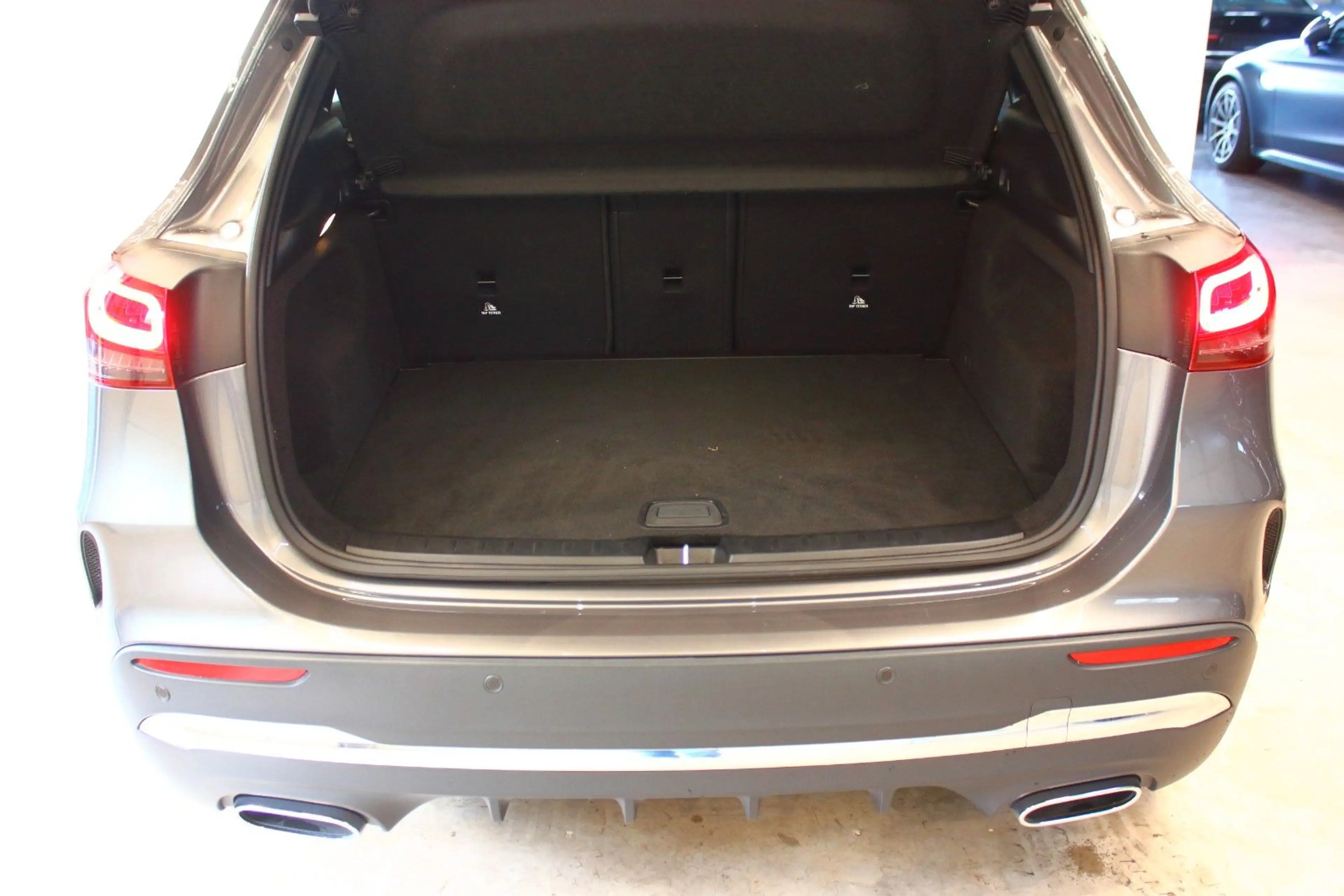 Mercedes-Benz GLA 250 8G DCT AMG LINE~DEUTSCH+UNFALLFREI+PANO~ — photo 8