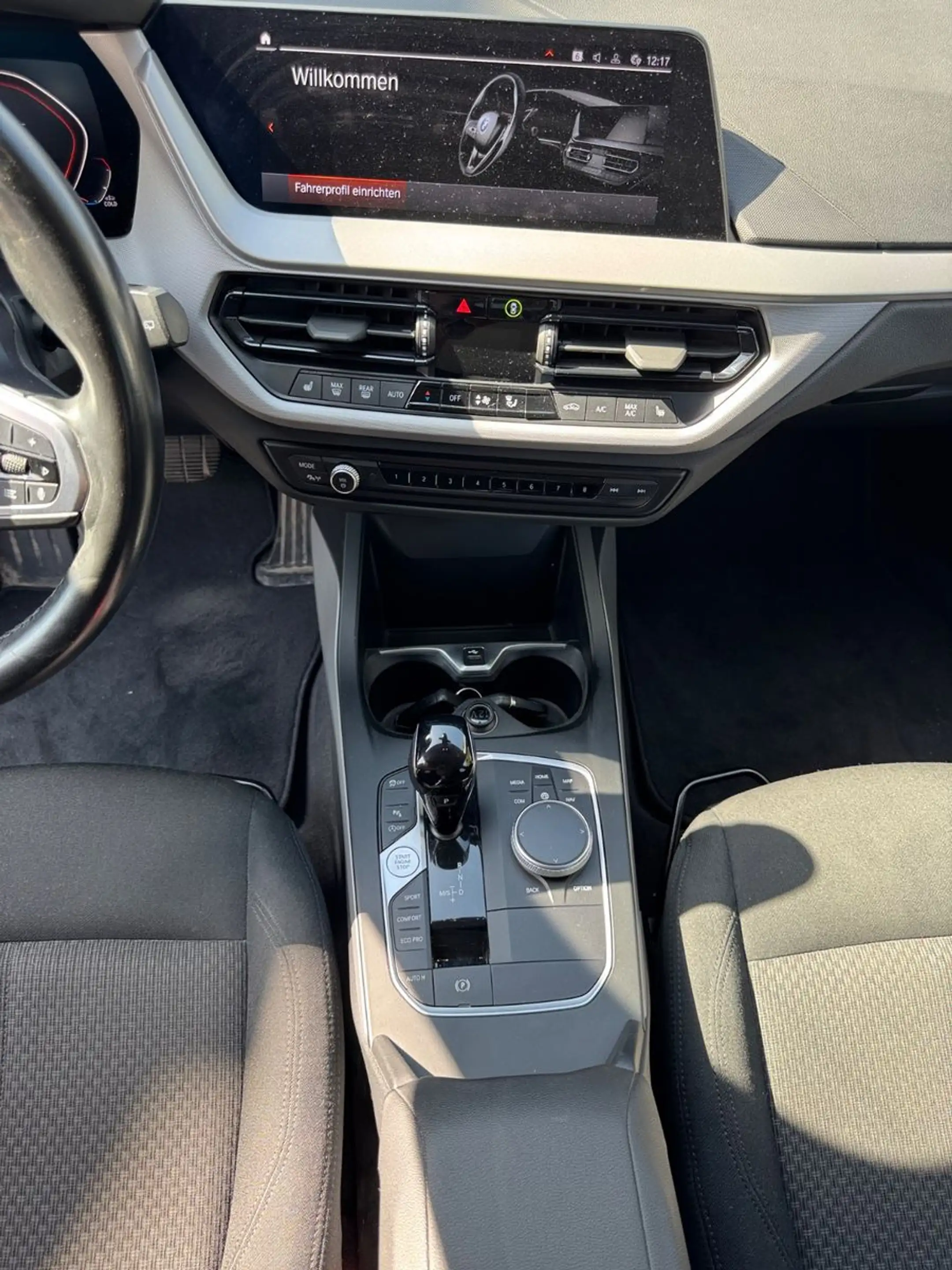 BMW 118 d Advantage CAM,PDC,SITZH,8xALU,NAVI — photo 11