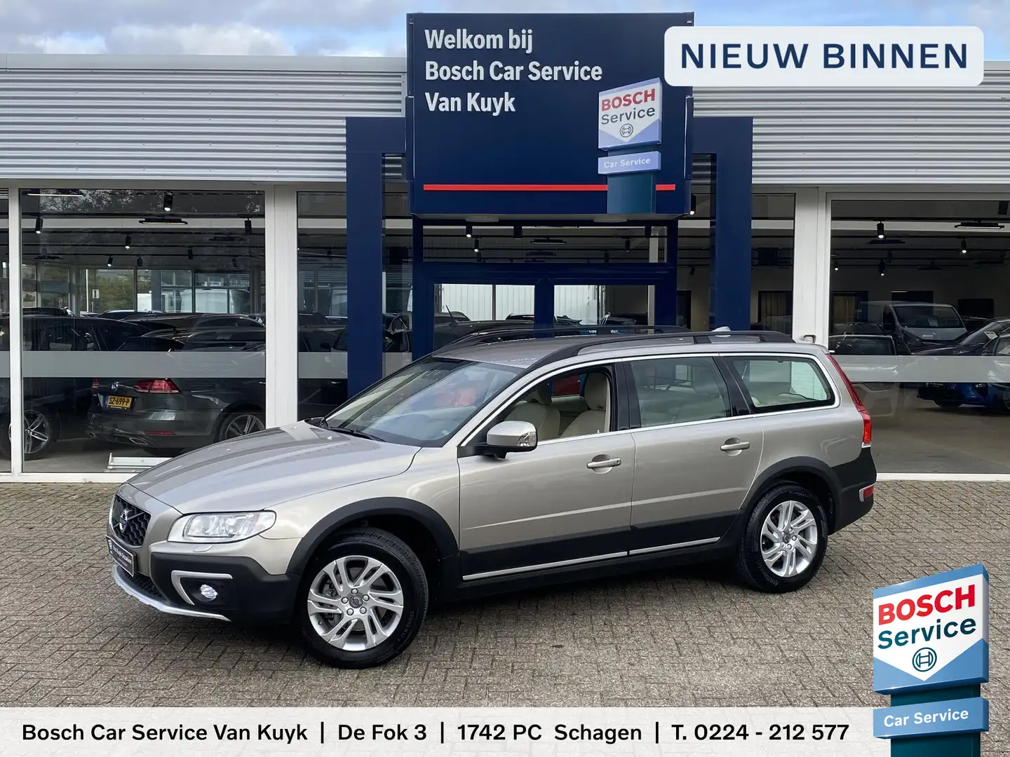 Volvo XC70 2.4 D5 Nordic+ / Automaat / NL-Auto / Vol-Leder / Gris - 1