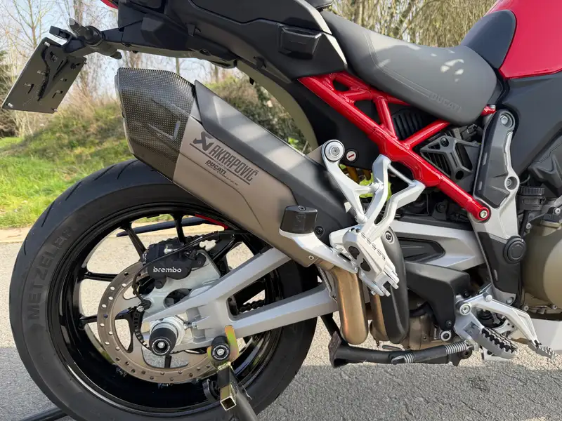 Ducati Multistrada V4 S - foto 8