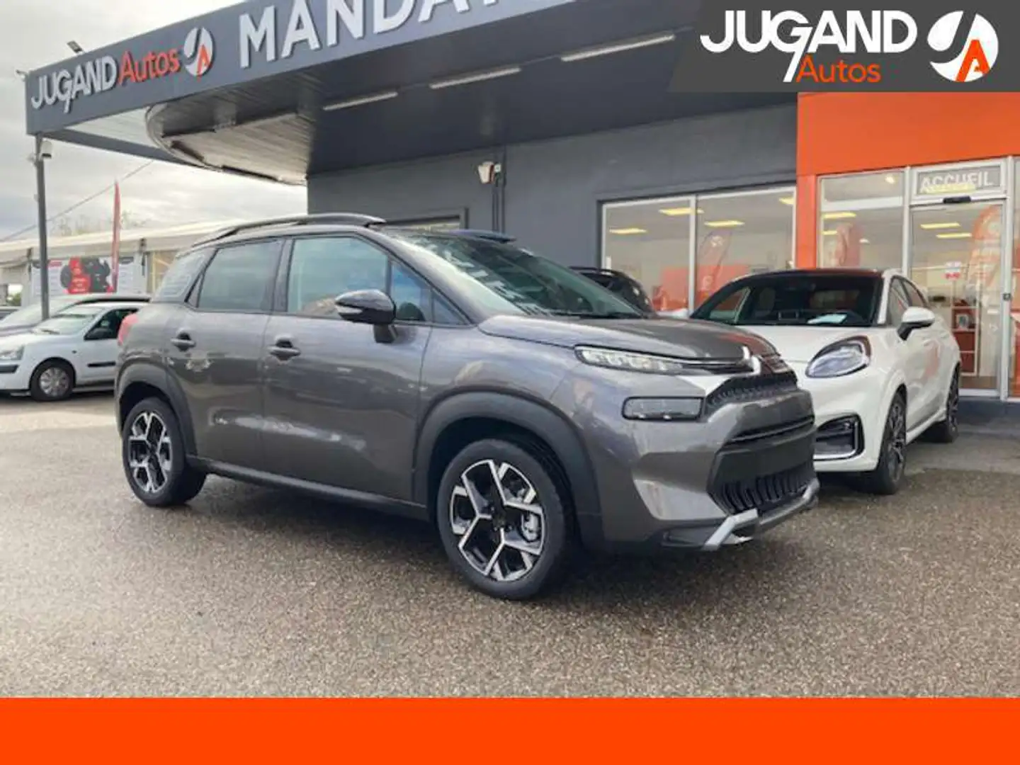 Citroen C3 Aircross 130 EAT6 SHINE PACK T.O Grijs - 1