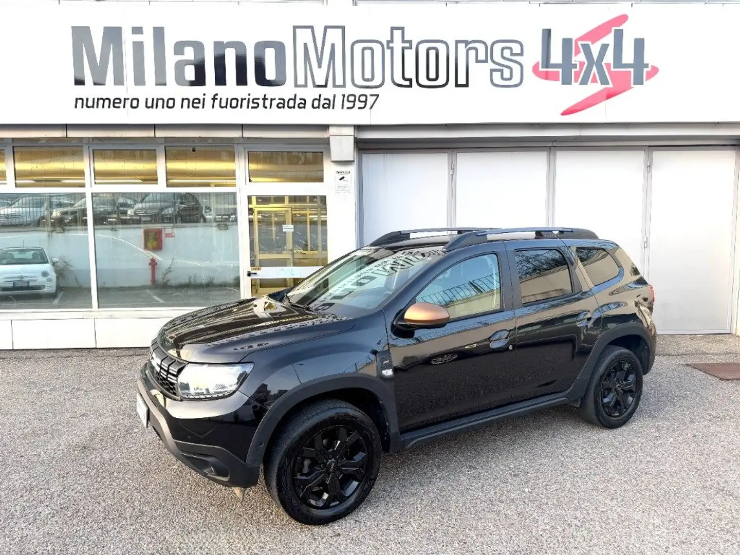 Dacia Duster 1.0 TCe GPL 4x2 Extreme *OFFERTA PROMO* Schwarz - 2