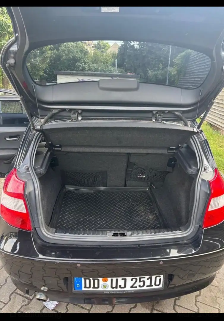 BMW 116 116i Schwarz - 2