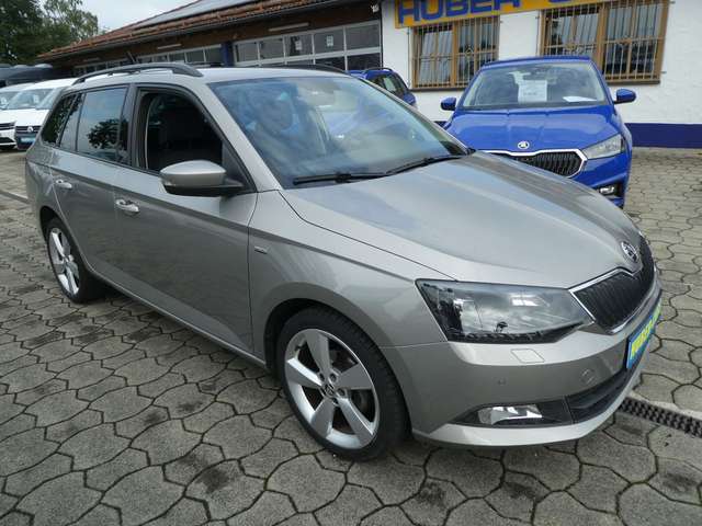 Skoda Fabia Combi Clever NAVI+AHK+ACC+KAMERA