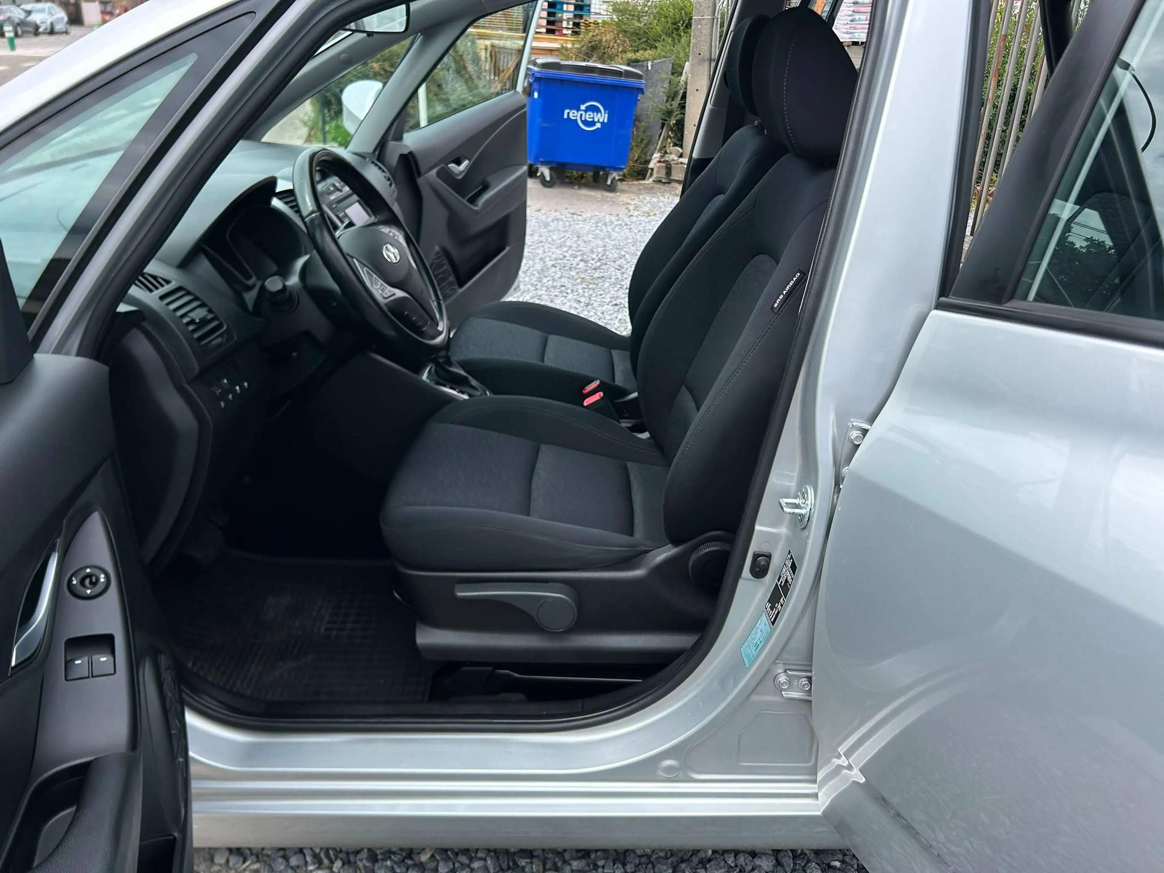 Hyundai iX20 iX20 1.6i Confort  - Boite automatique - Faible KM - Full historique- Garantie — photo 12