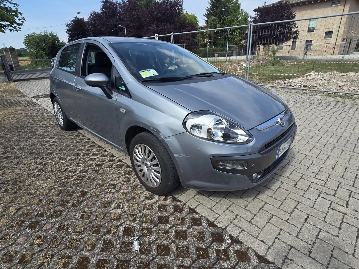 Fiat Punto Evo Punto III 2009 Evo 5p 1.4 Active 77cv Grigio - 1