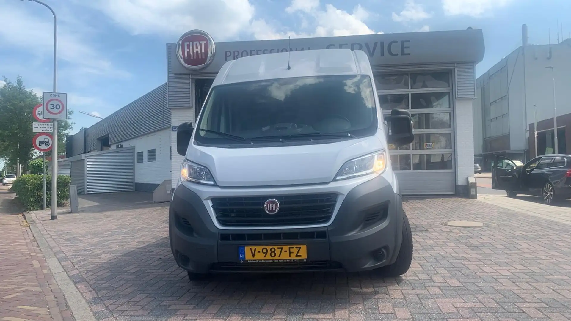 Fiat Ducato 35H 2.3 MultiJet L3H2 euro 6 Wit - 1