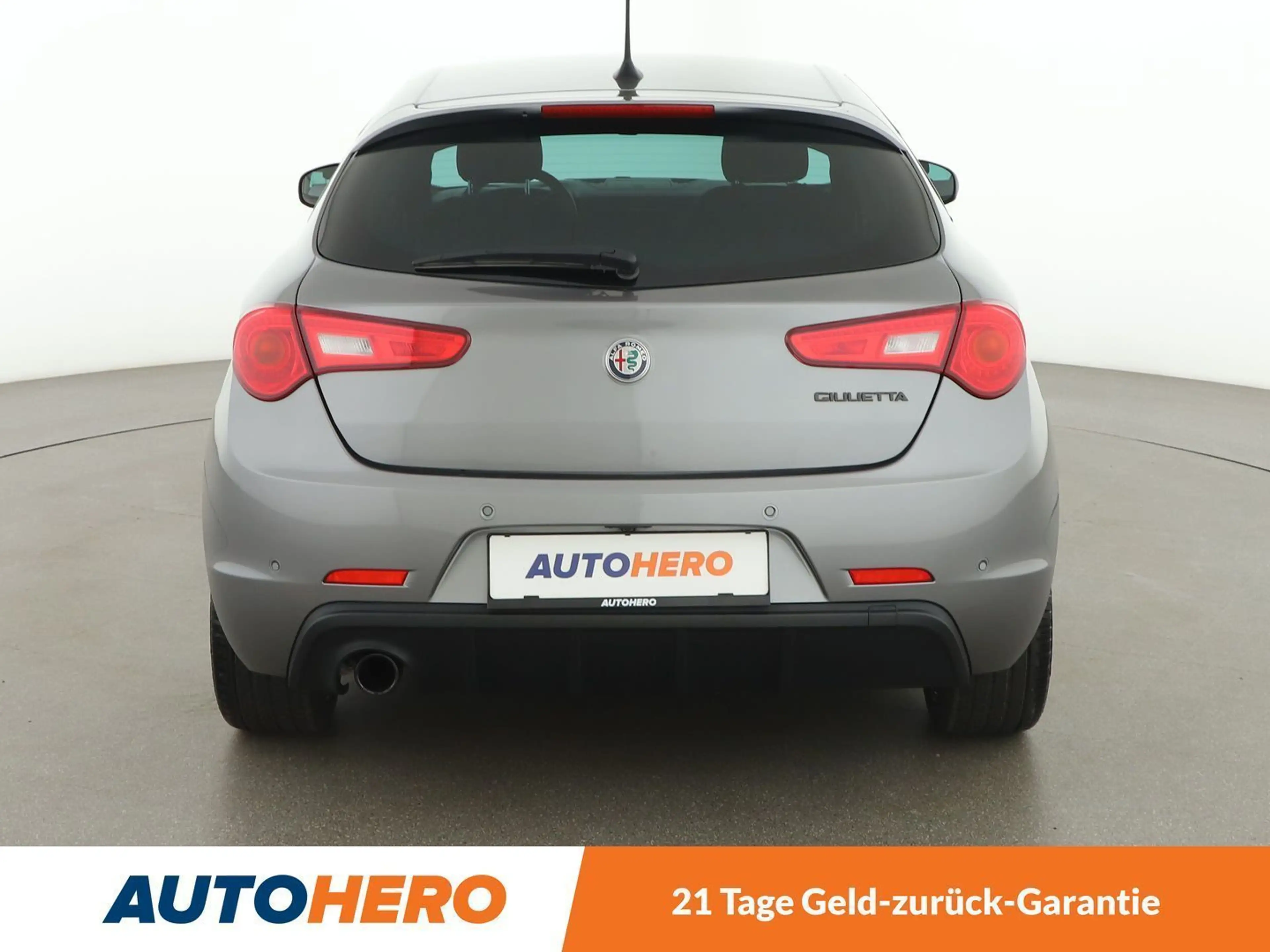 Alfa Romeo Giulietta 1.4 Turbo Super *XENON*TEMPO*CAM*SHZ* — photo 5