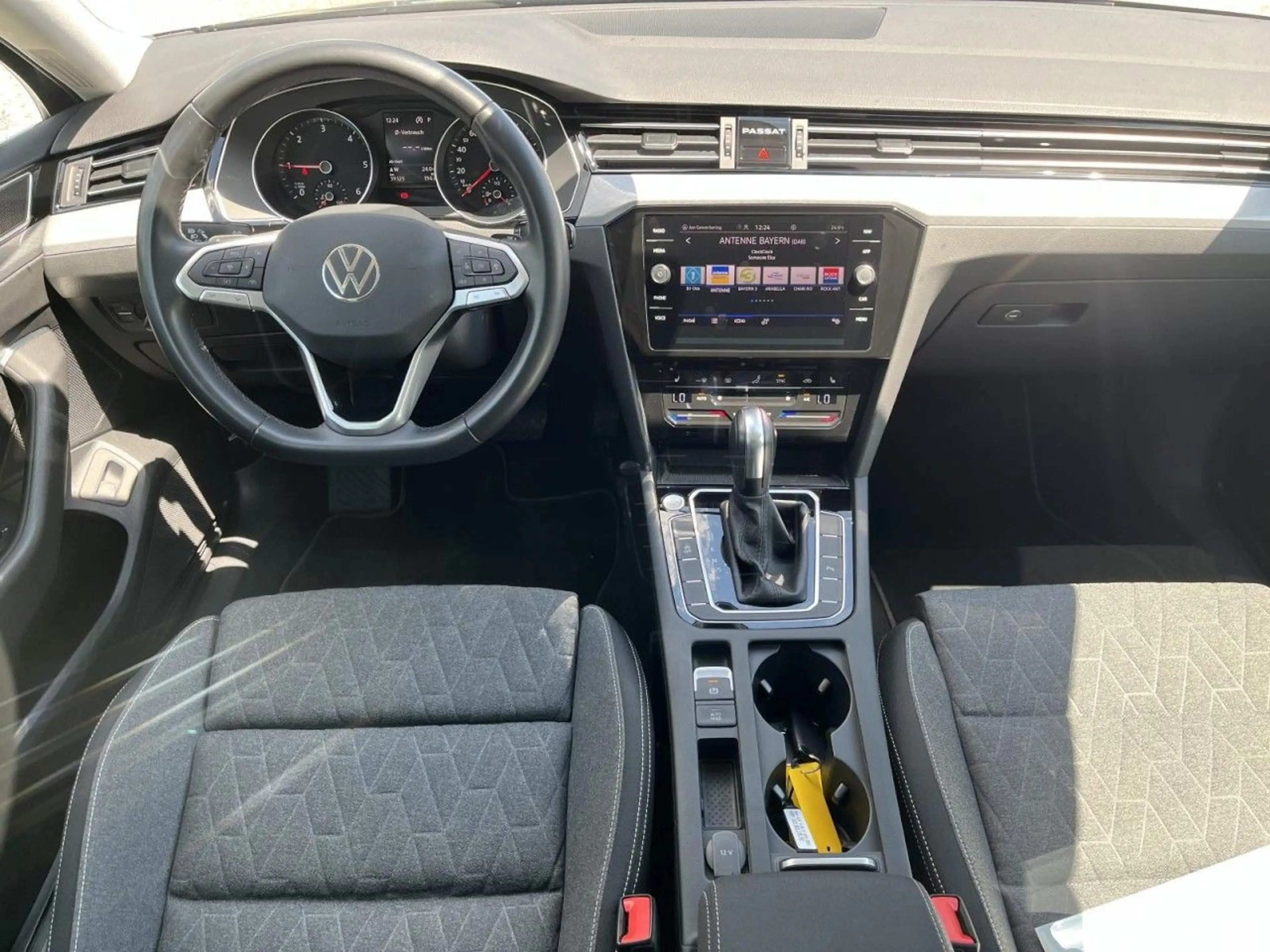 Volkswagen Passat Variant 2.0 TDI Business DSG (LED+APP+NAV — photo 15