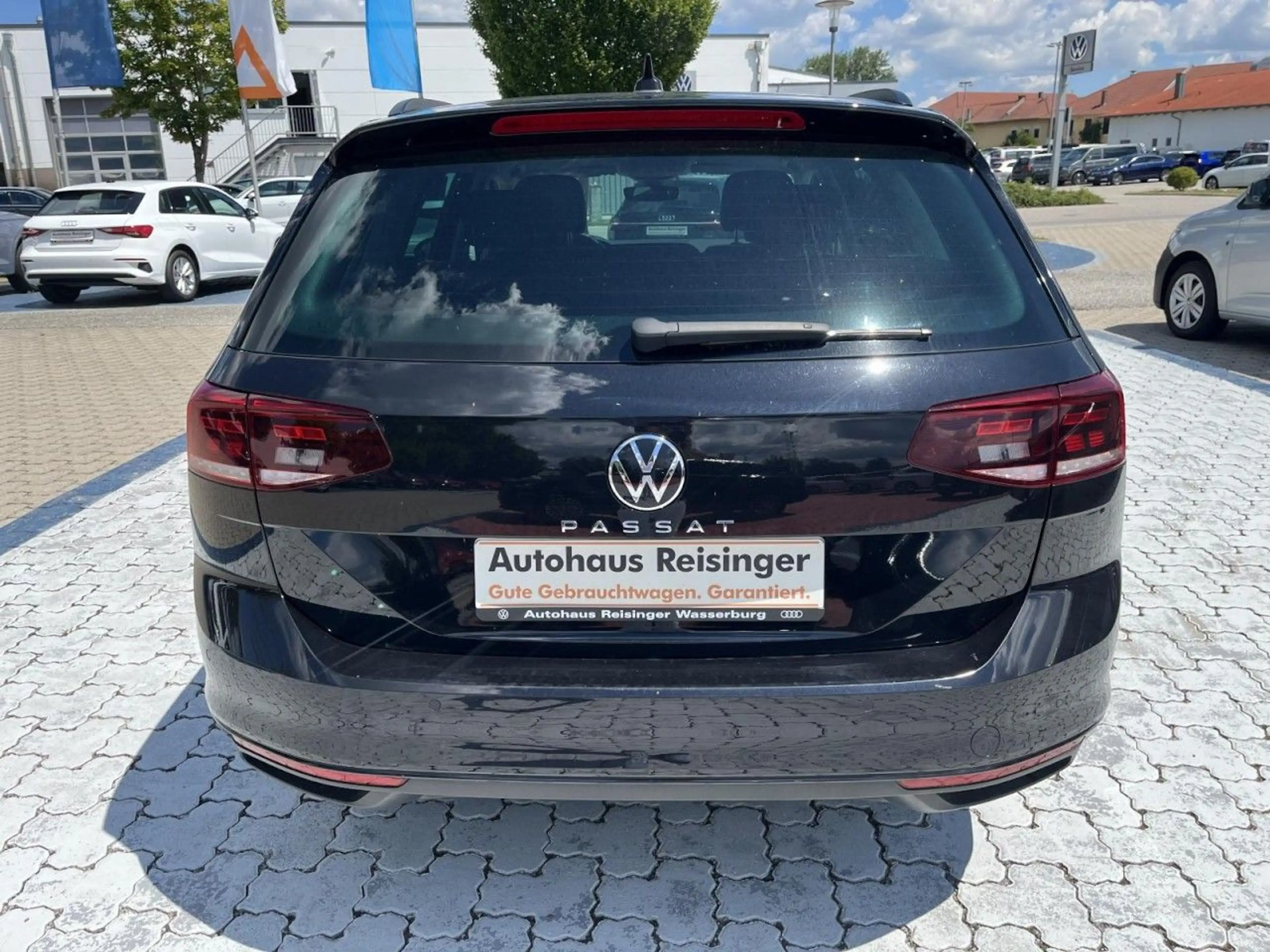 Volkswagen Passat Variant 2.0 TDI Business DSG (LED+APP+NAV — photo 5