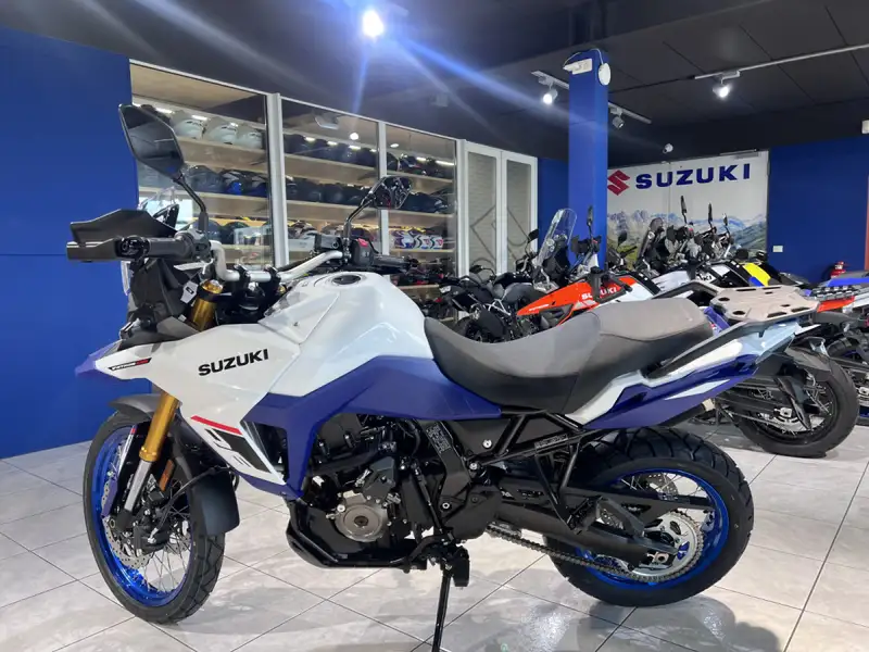 Suzuki V-Strom 800DE - foto 4