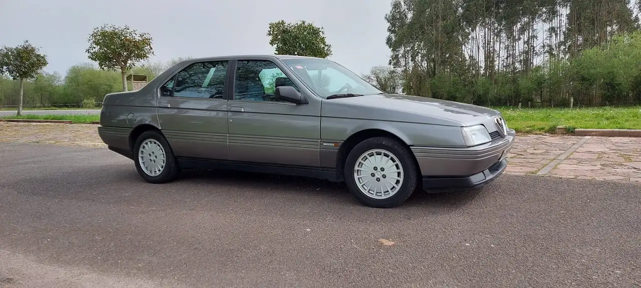 Alfa Romeo 164 3.0 V6, foto 2