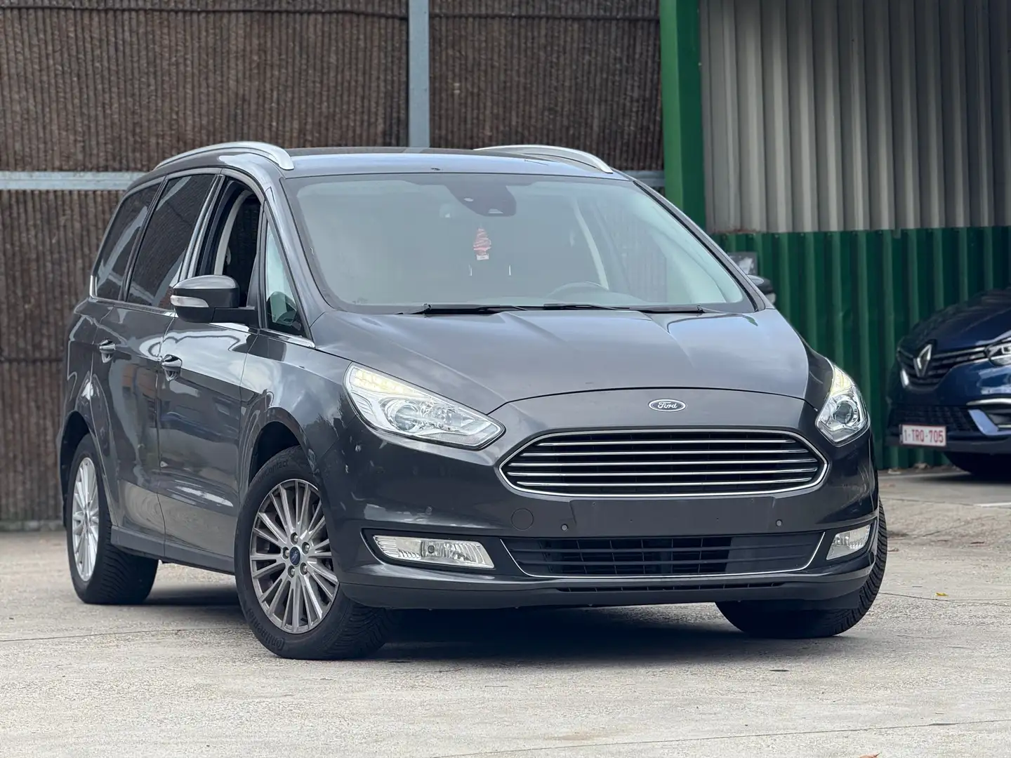 Ford Galaxy gereesseerveerd Gris - 2