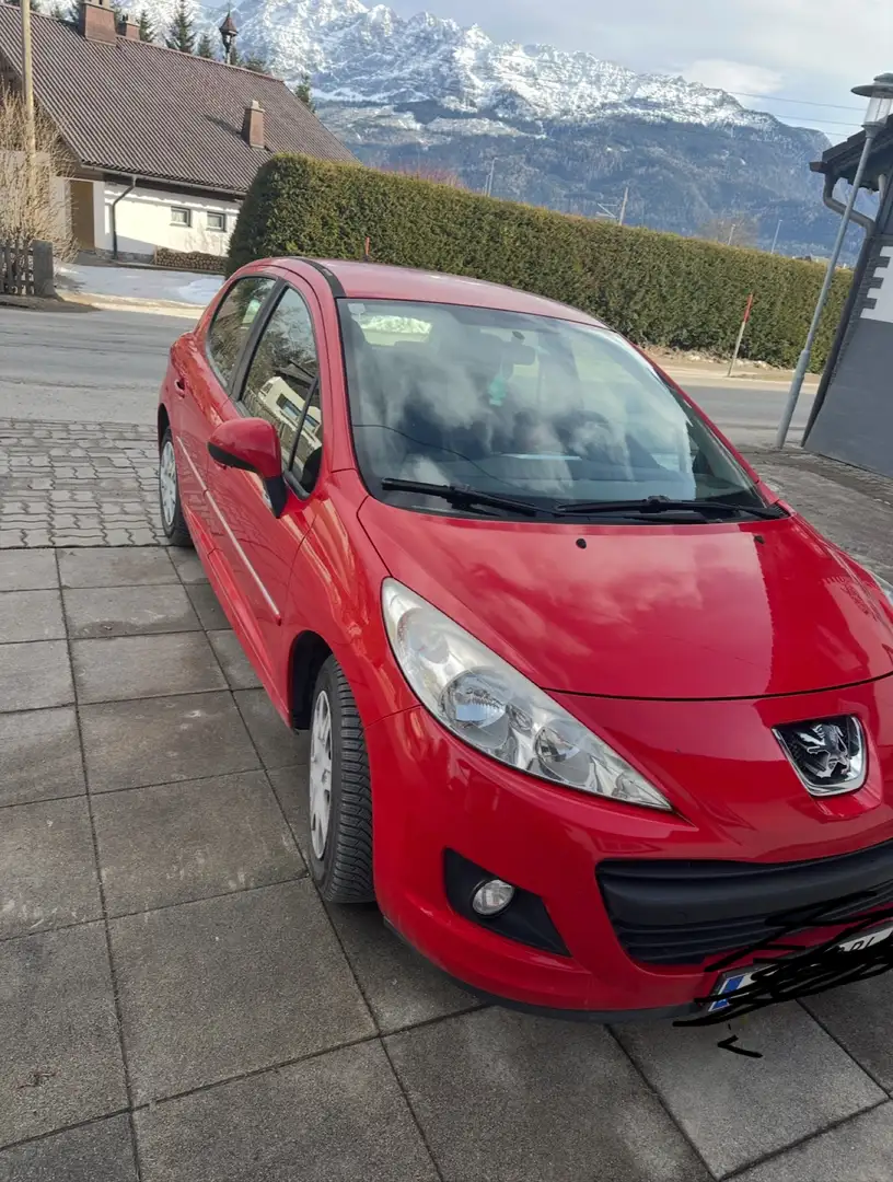 Peugeot 207 70 HDi FAP Filou - 1