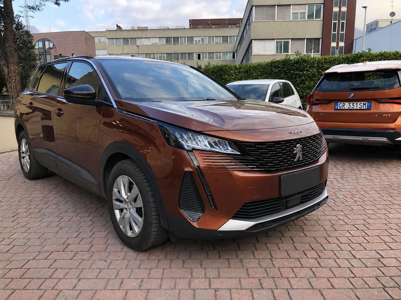 Peugeot 5008 5008 1.5 bluehdi Active s&s 130cv eat8
