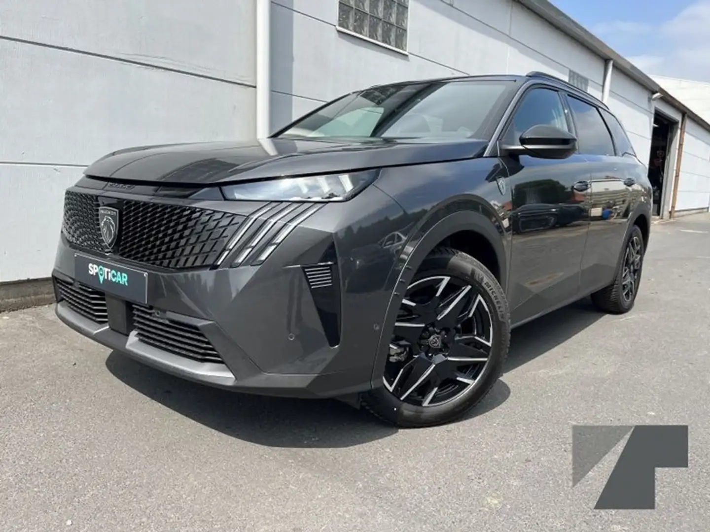 Peugeot 5008 1.2 DSC - GT - trekhaak + 4season banden + zetelv. Gris - 1