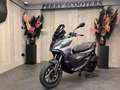 Aprilia SR GT 200 Scooter 2025 Euro5+ Sport | 4 jaar fabrieksgaranti Grijs - thumbnail 2
