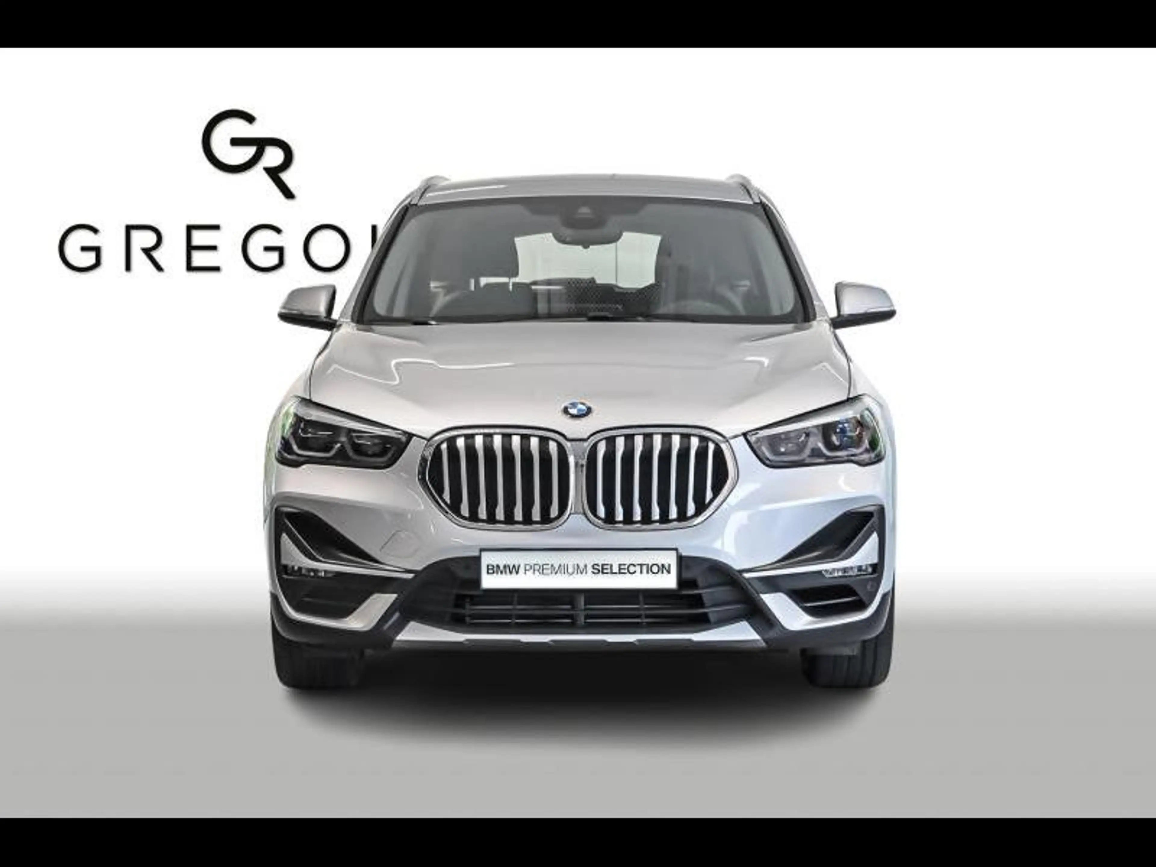BMW X1 xDrive20i - X Line — photo 2