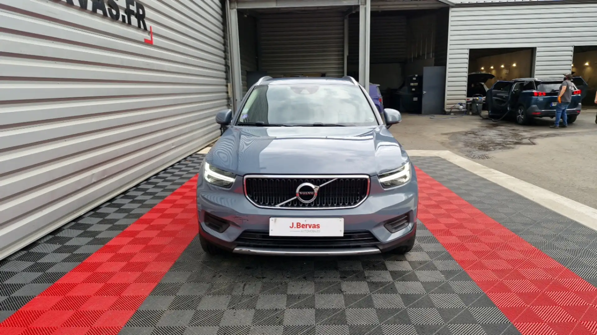 Volvo XC40 t3 163 ch geartronic 8 business - 2
