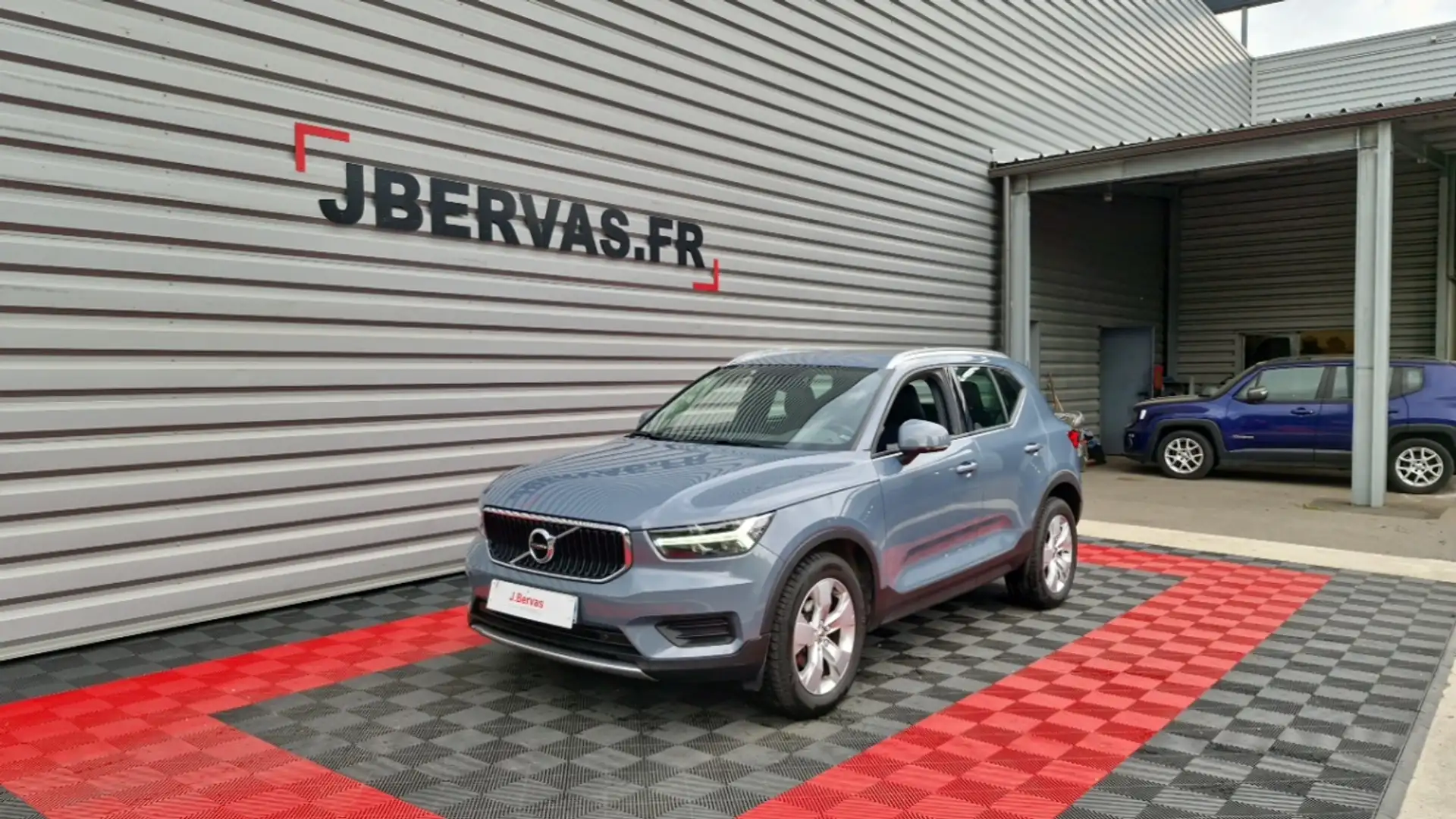 Volvo XC40 t3 163 ch geartronic 8 business - 1