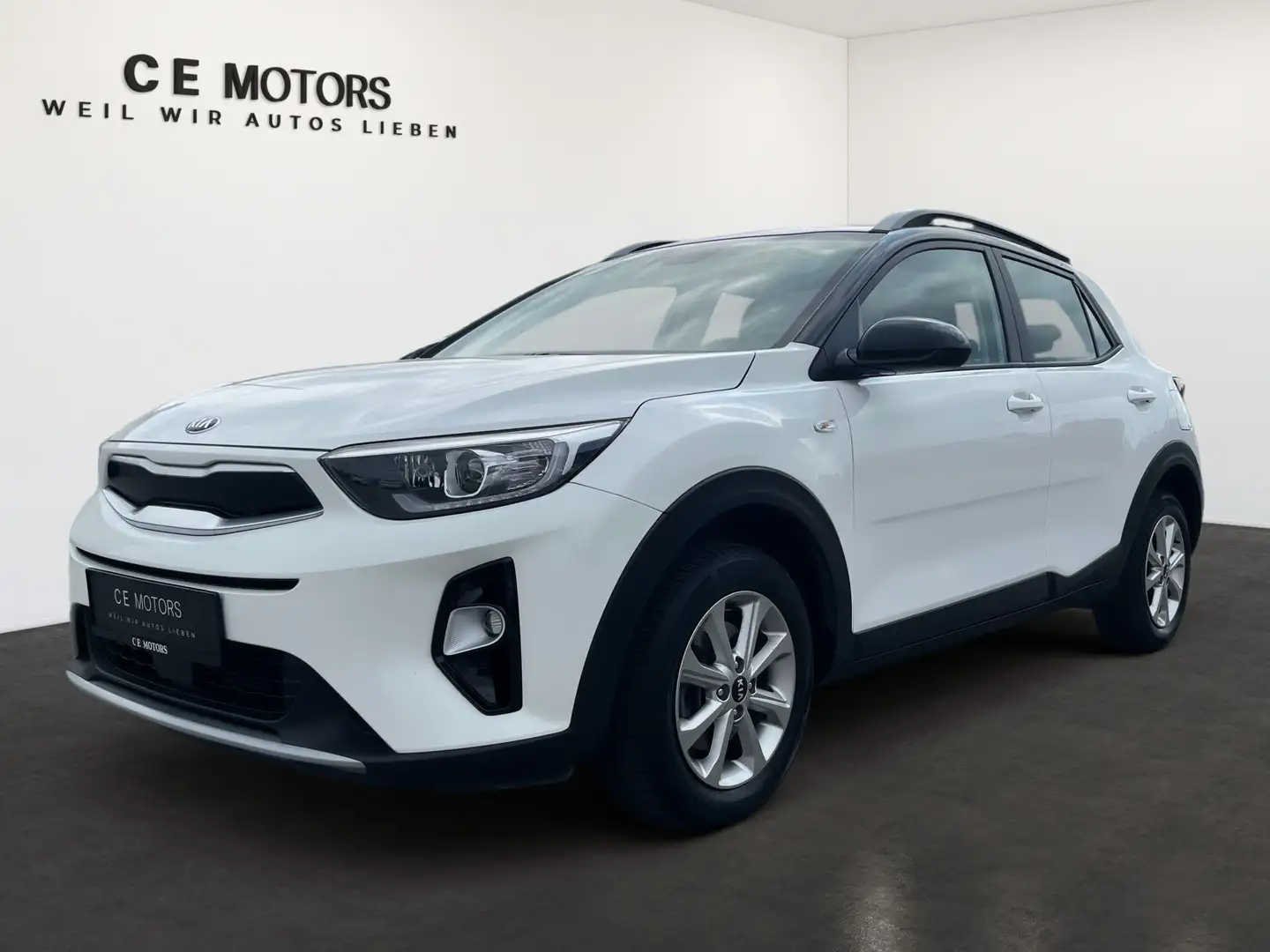 Kia Stonic 1.2 Silber | Werksgarantie | Pickerl Neu Blanc - 1
