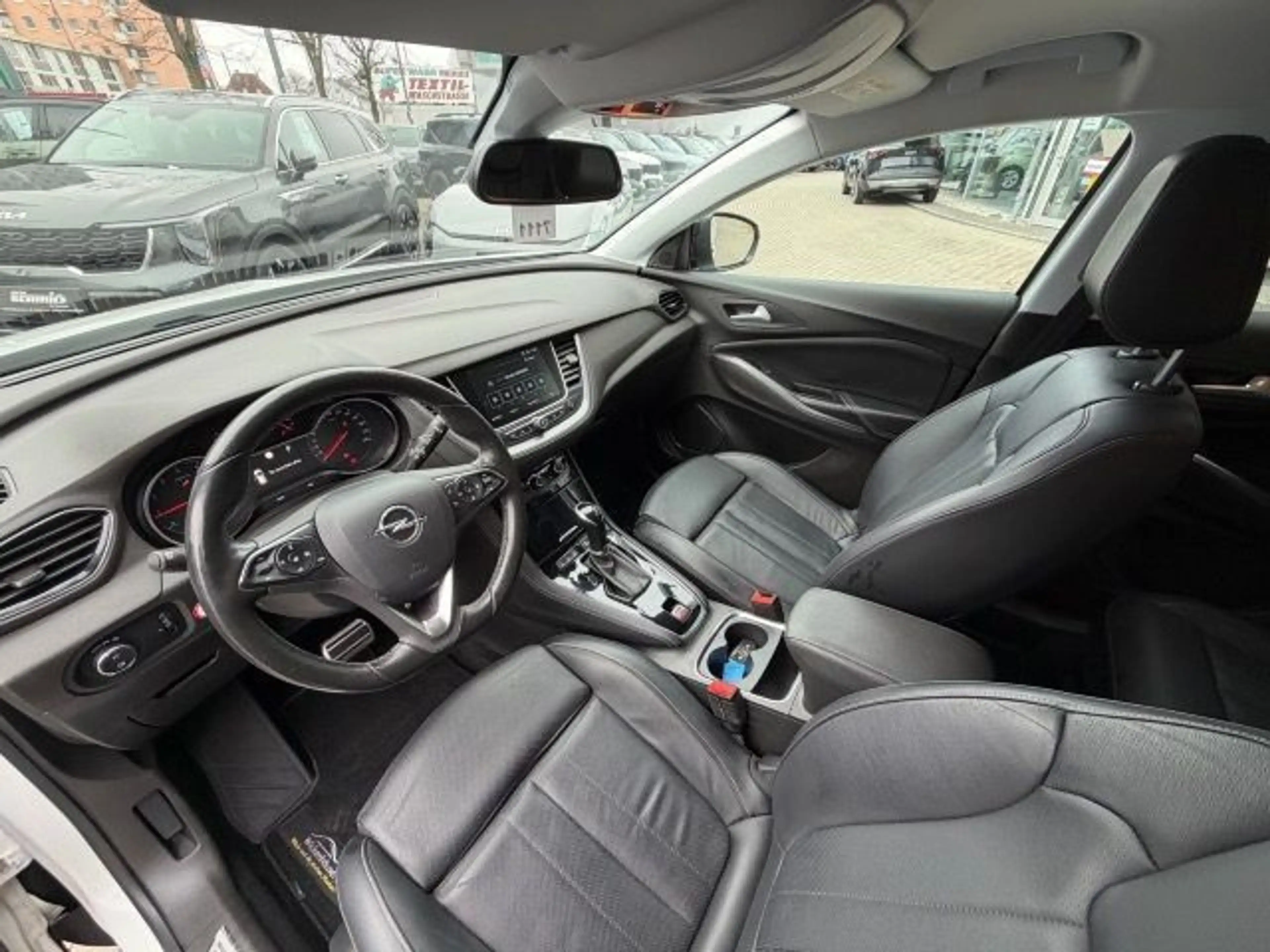 Opel Grandland X GRANDLAND X 1.2 ULTIMATE AUTOMATIK LEDER LED — photo 16