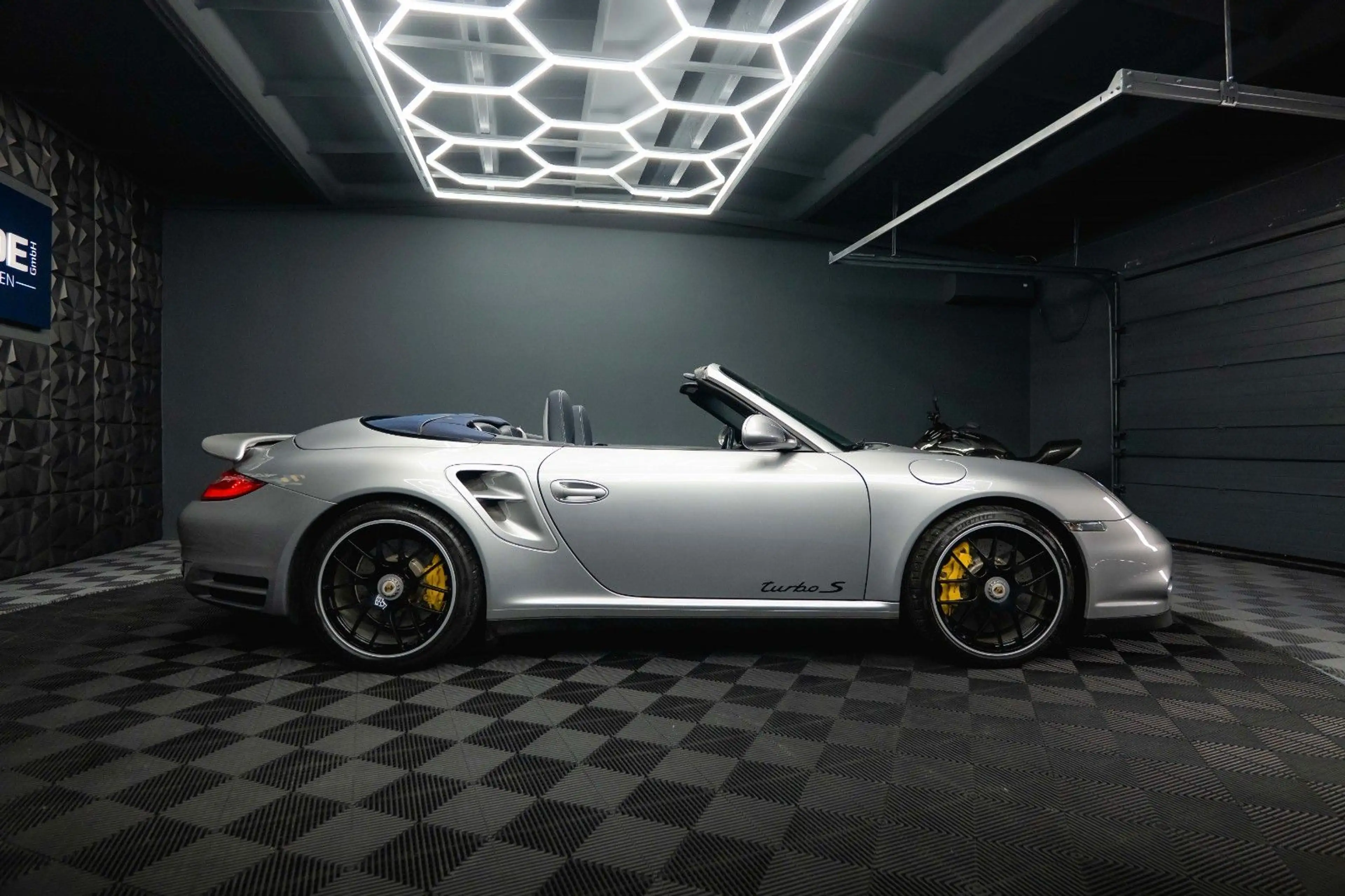 Porsche 997 .2 911 Turbo S Cabrio PDK*Keramik*Unfallfrei* — photo 10