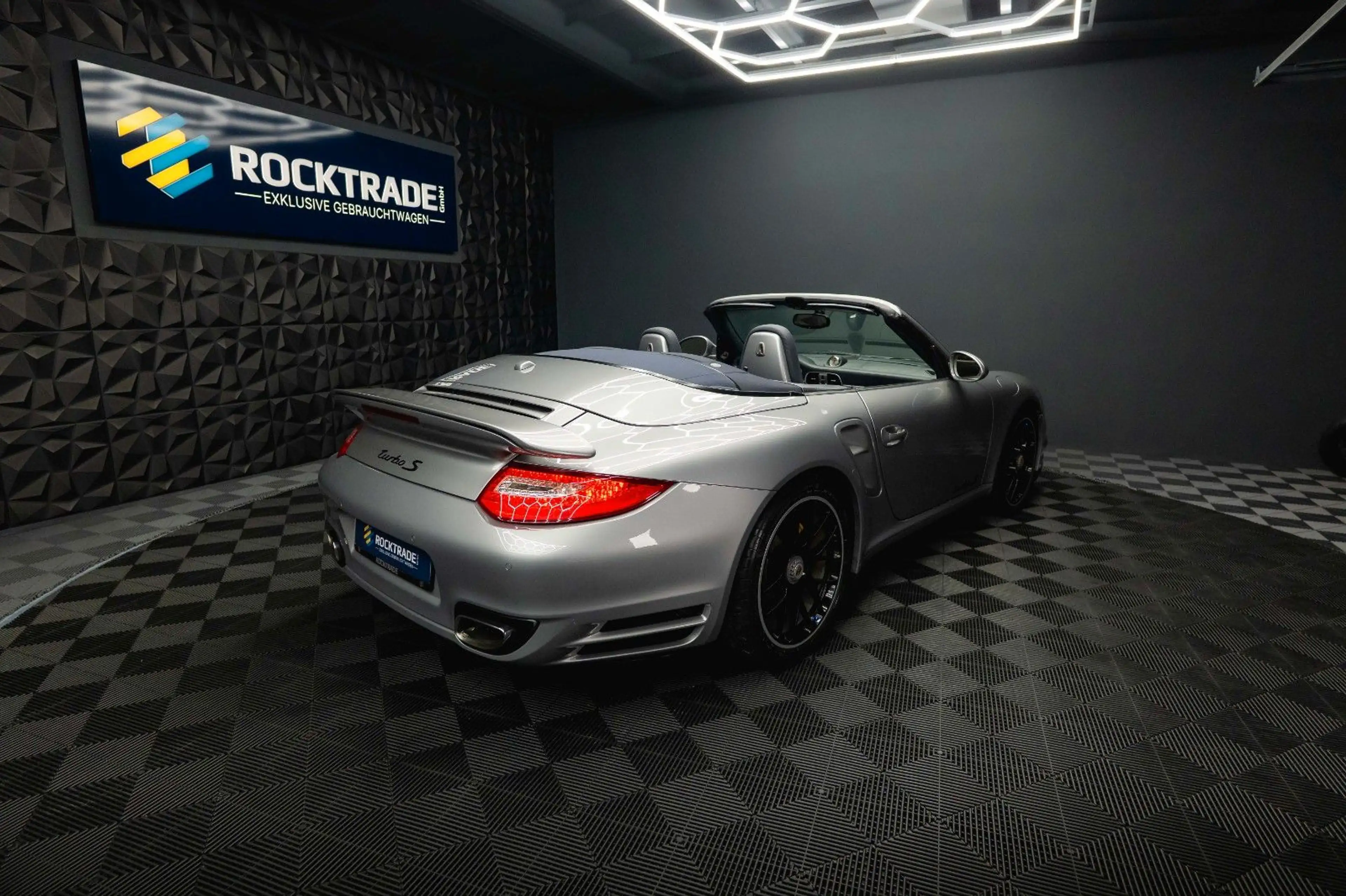 Porsche 997 .2 911 Turbo S Cabrio PDK*Keramik*Unfallfrei* — photo 15