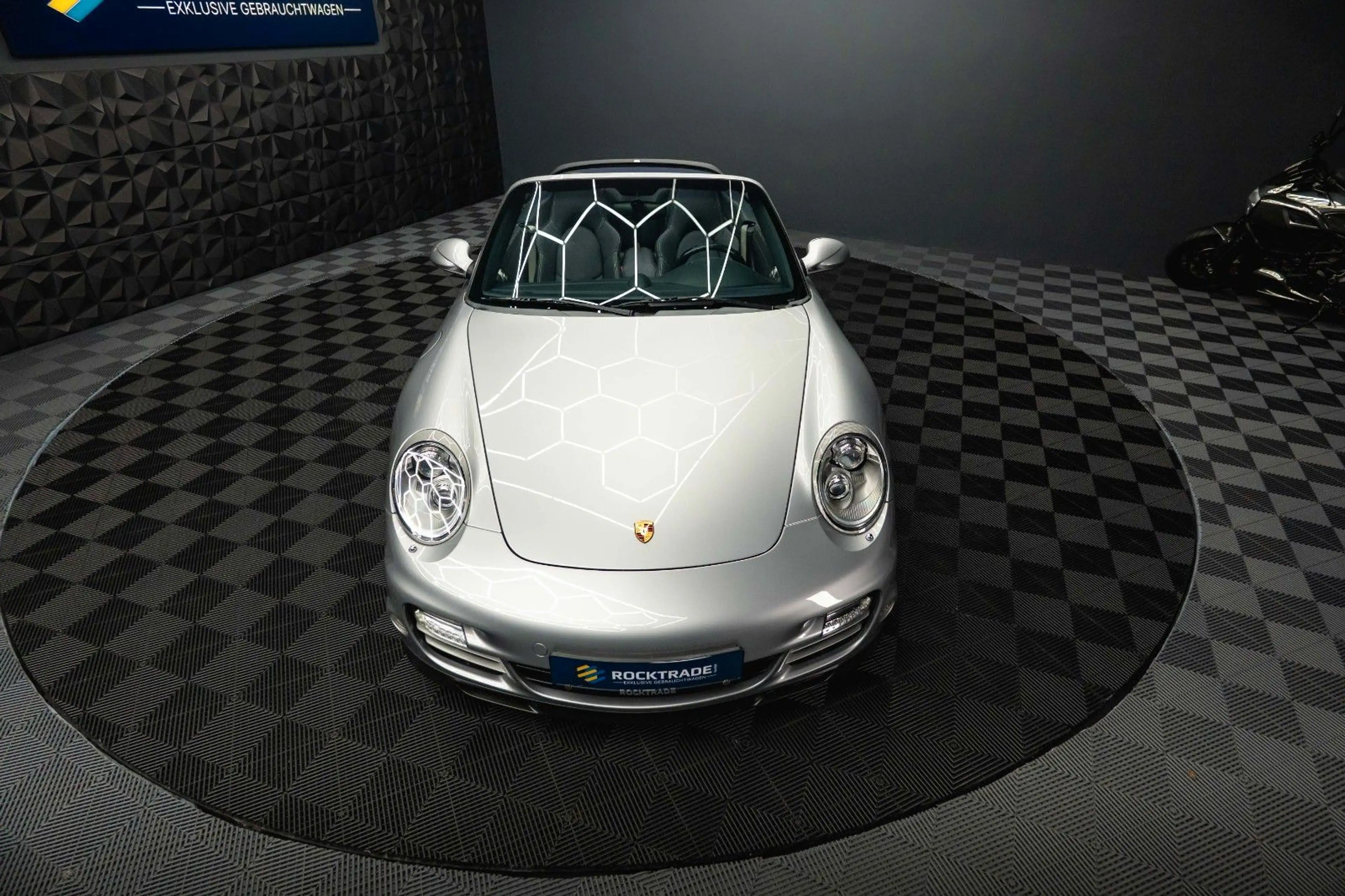 Porsche 997 .2 911 Turbo S Cabrio PDK*Keramik*Unfallfrei* — photo 4