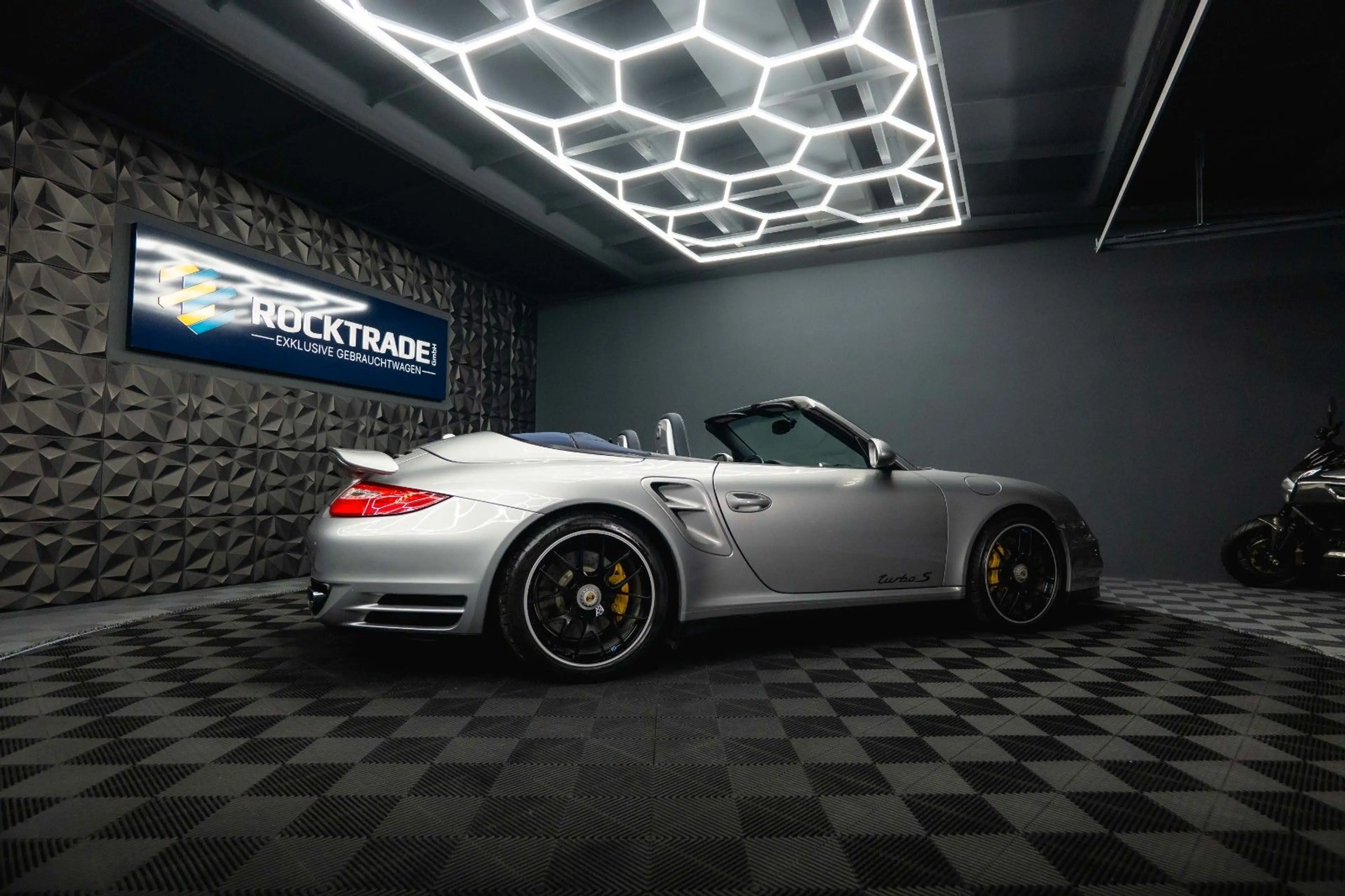 Porsche 997 .2 911 Turbo S Cabrio PDK*Keramik*Unfallfrei* — photo 14
