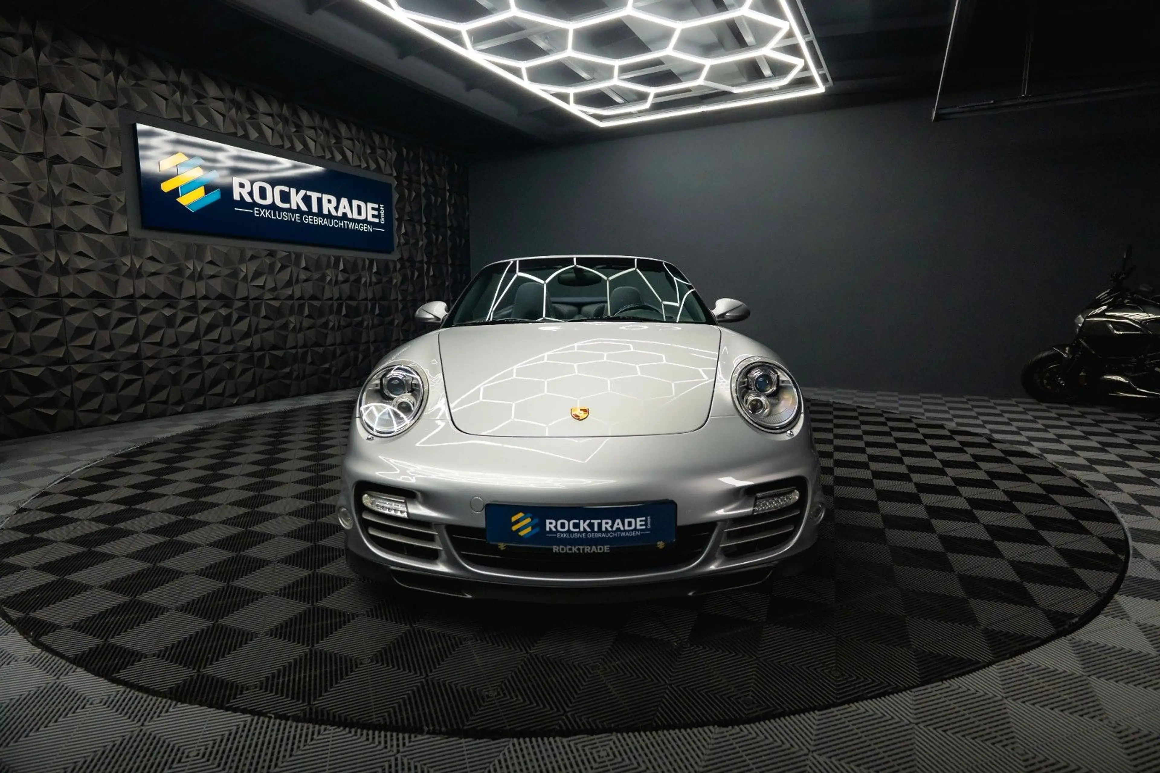 Porsche 997 .2 911 Turbo S Cabrio PDK*Keramik*Unfallfrei* — photo 5