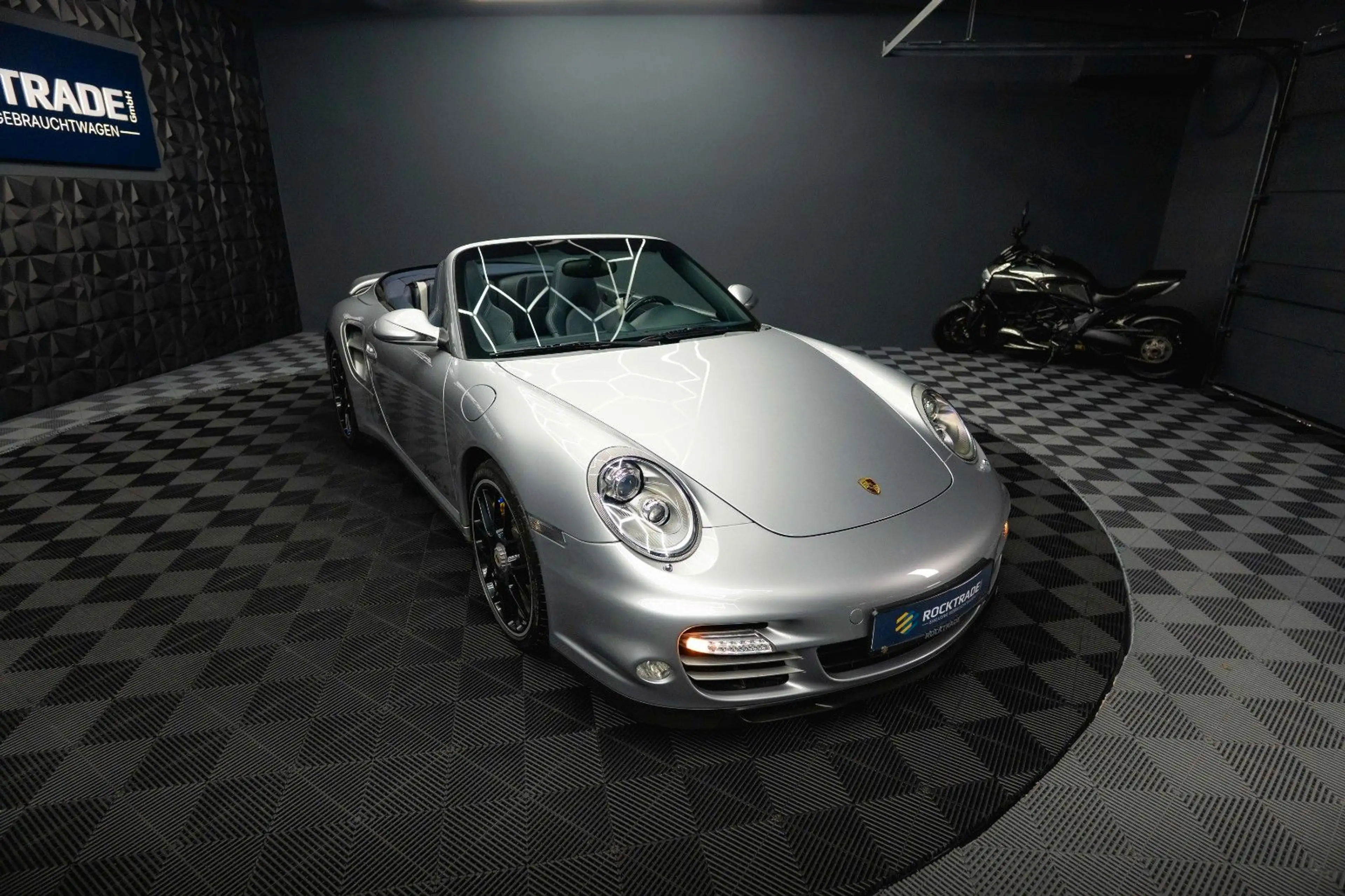 Porsche 997 .2 911 Turbo S Cabrio PDK*Keramik*Unfallfrei* — photo 7
