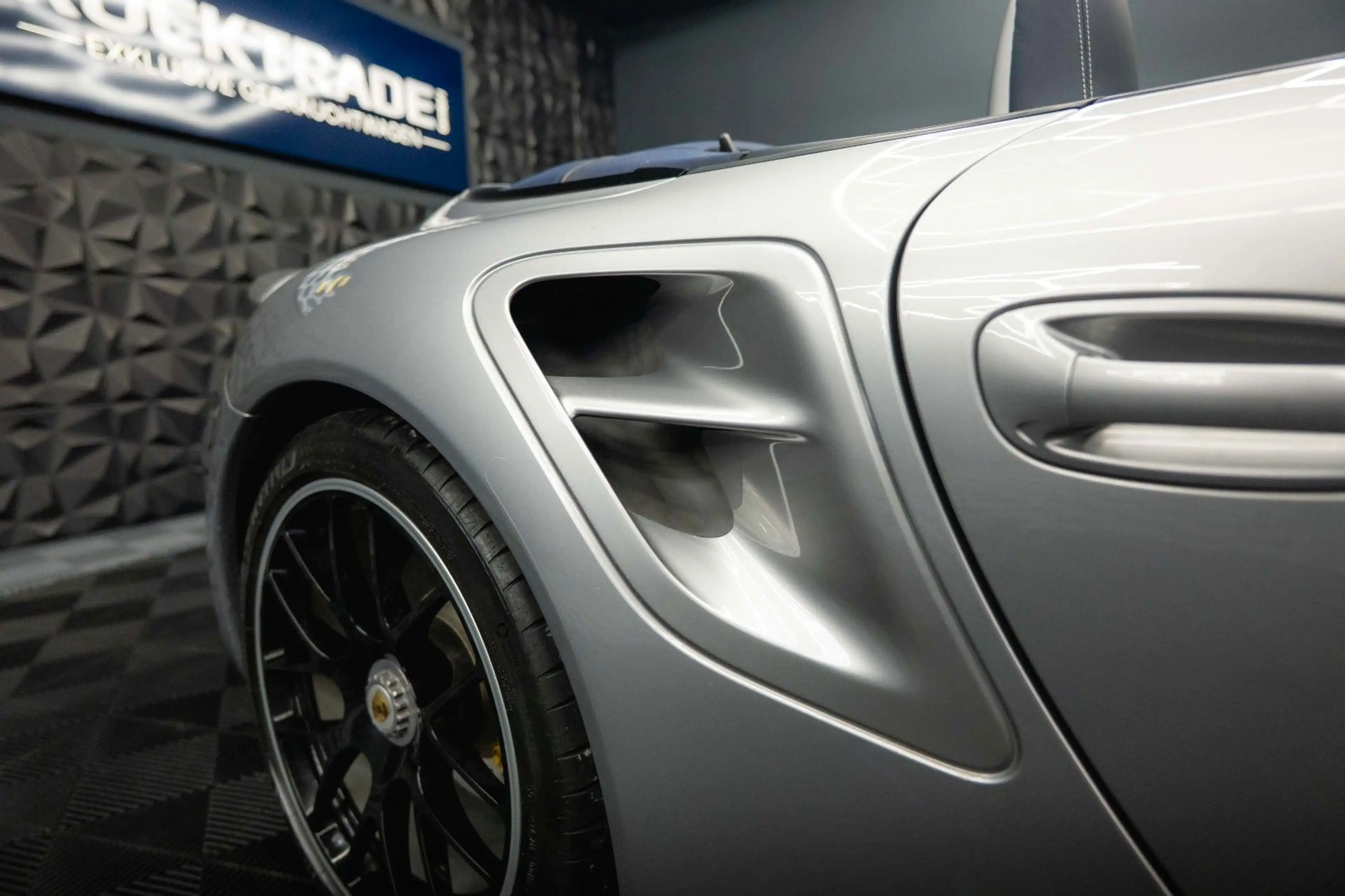 Porsche 997 .2 911 Turbo S Cabrio PDK*Keramik*Unfallfrei* — photo 9