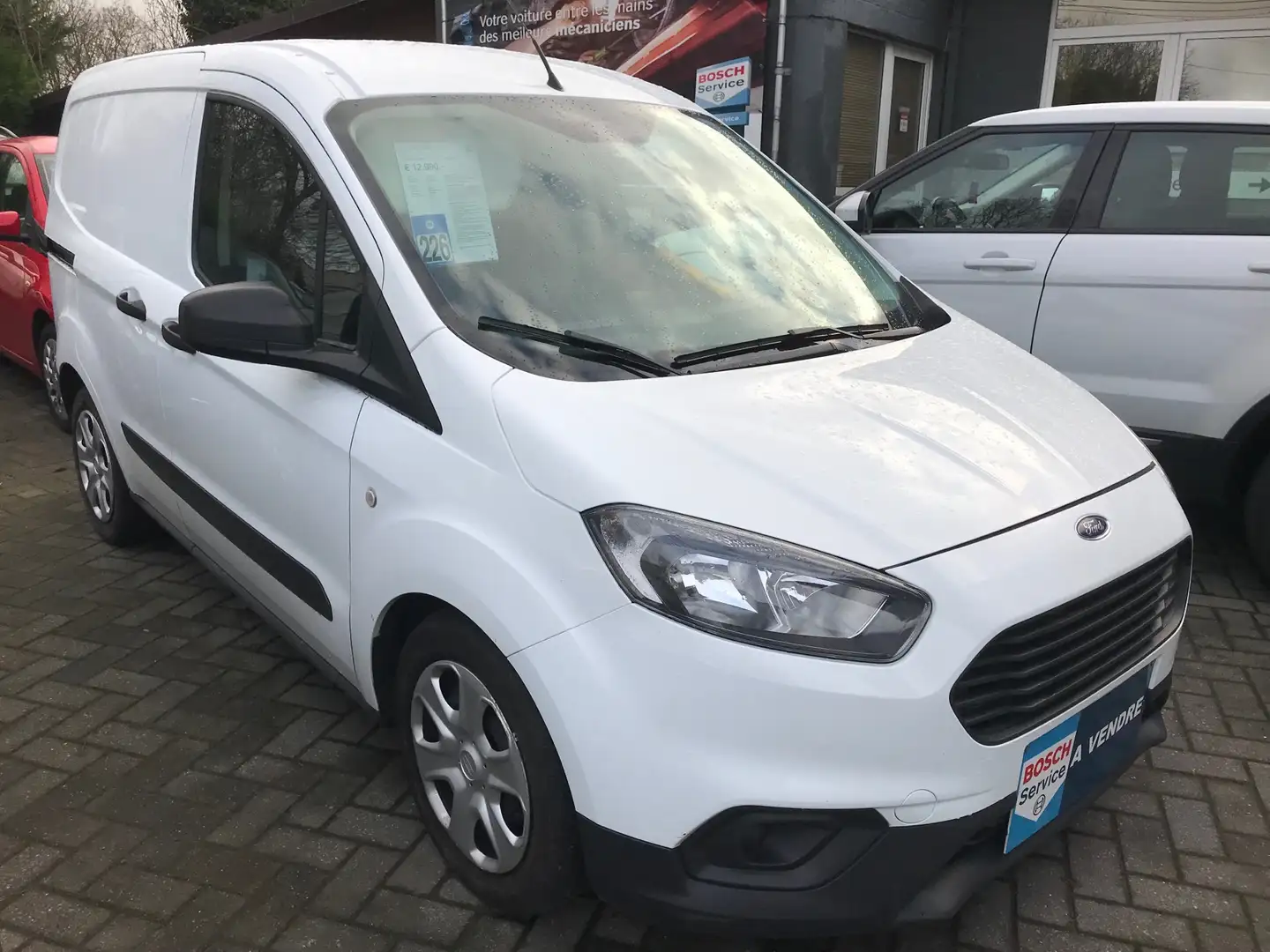 Ford Courier 1.0 ESSENCE UTILITAIRE Beyaz - 2