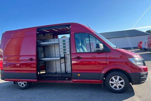 Imagine Volkswagen Crafter TDI Aut.