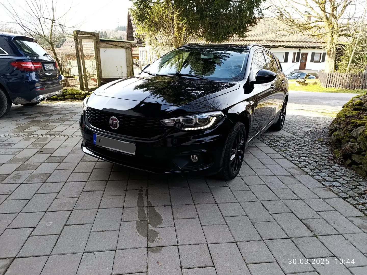 Fiat Tipo Kombi 1.4 T-Jet S-Design Navi, AHK Noir - 1